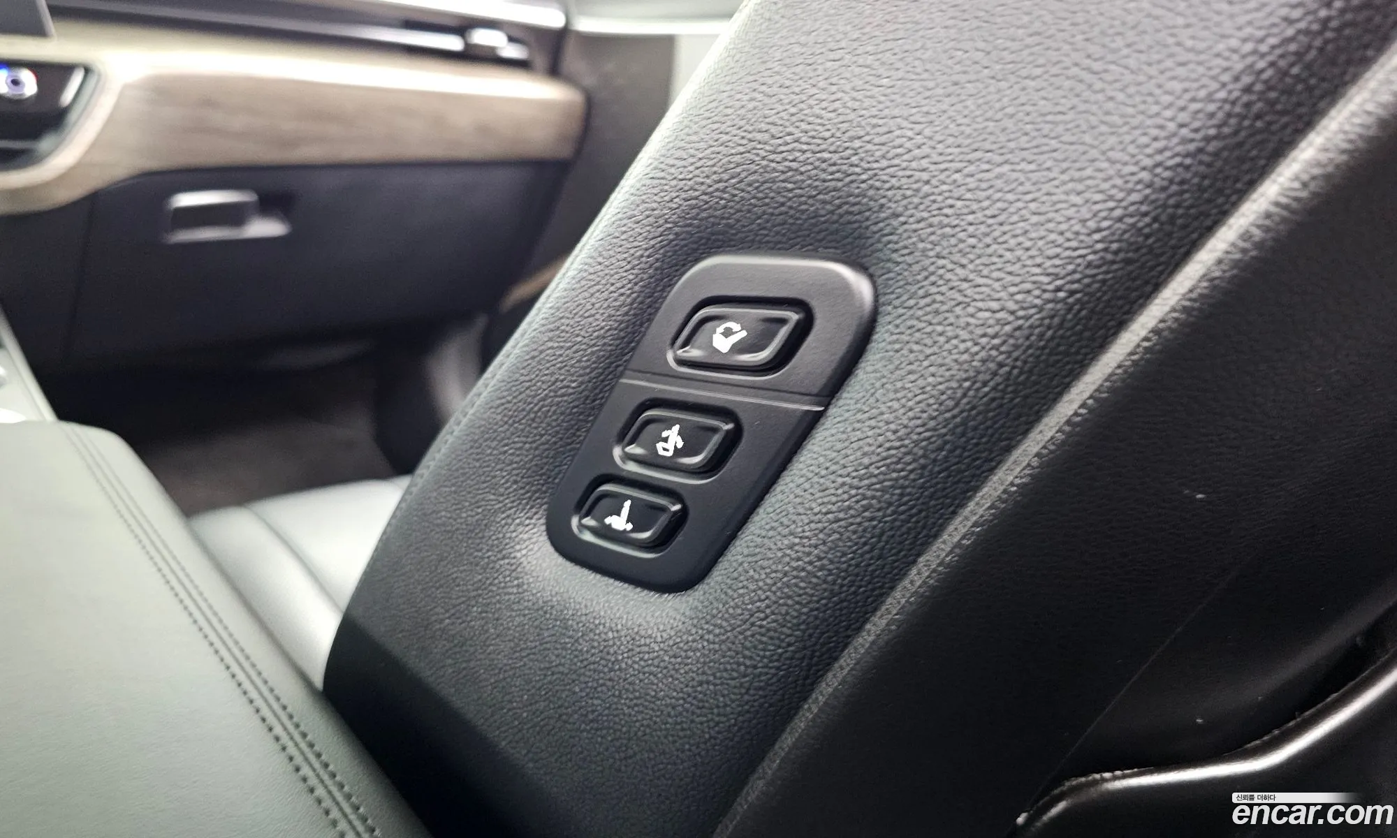 Kia K8 Hybrid 2022 — 5