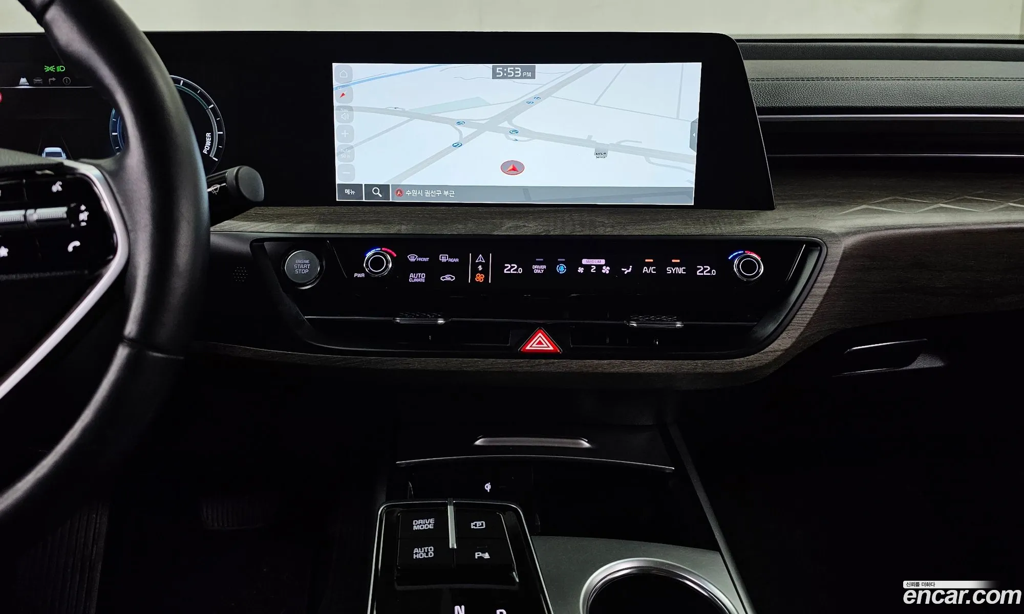 Kia K8 Hybrid 2022 — 17