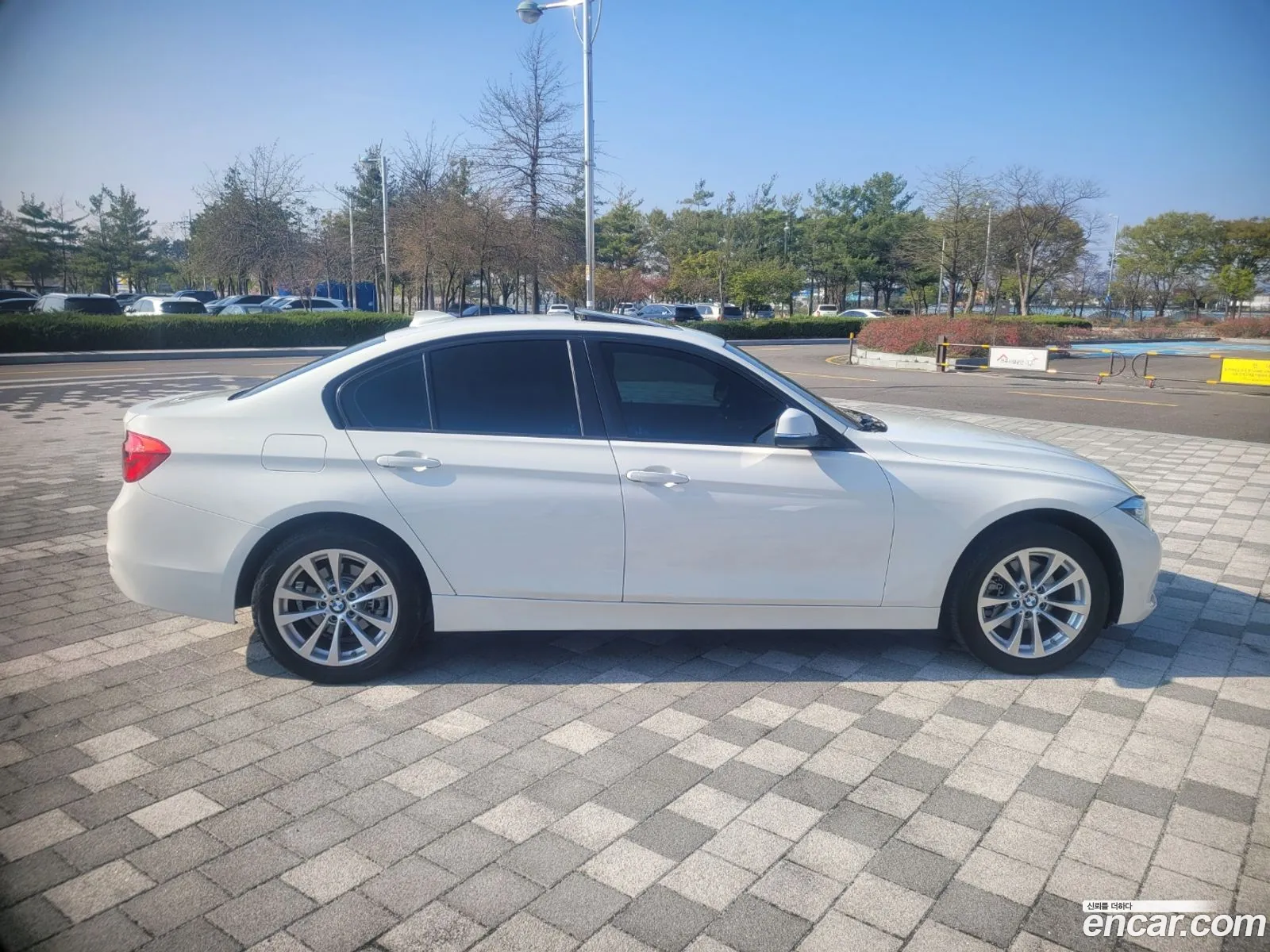 BMW 3 Series 2017 — 20