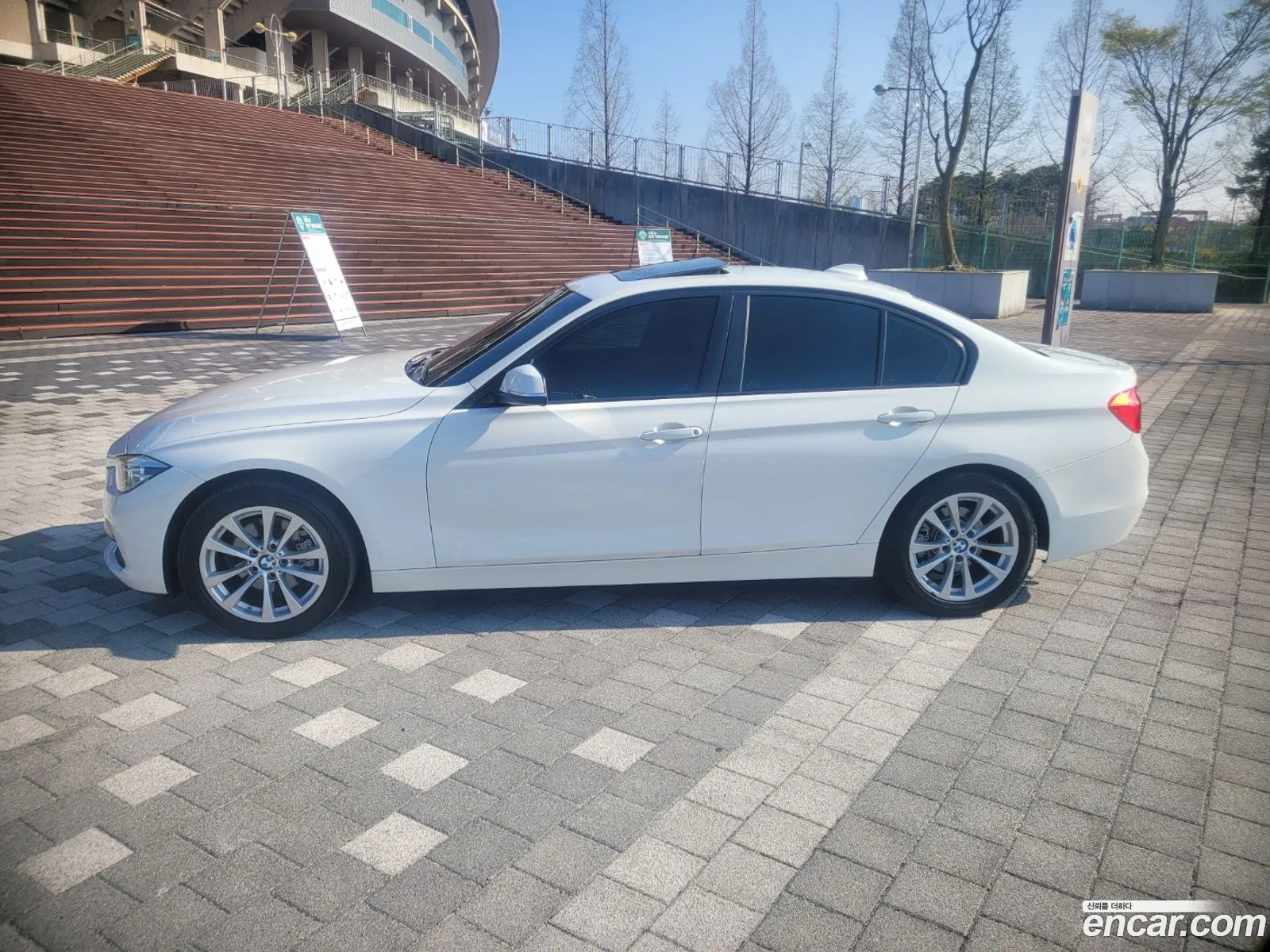 BMW 3 Series 2017 — 4