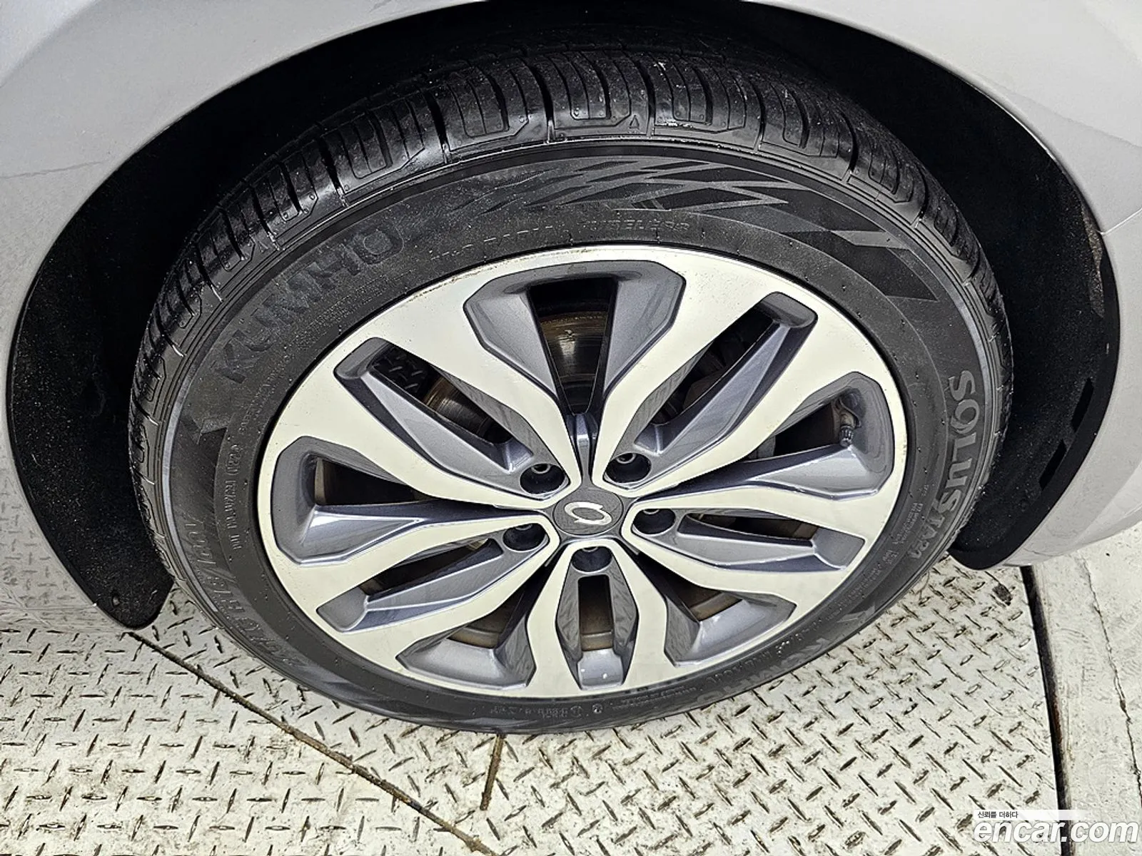 Renault Korea (Samsung) SM6 2016 — 13