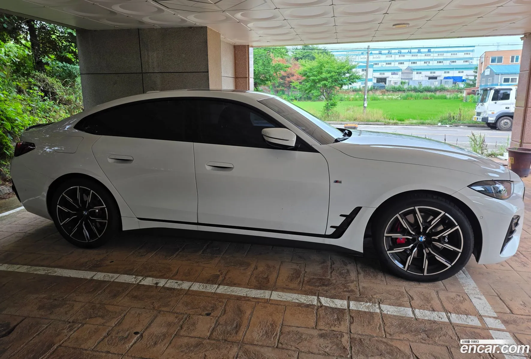 BMW 4 Series 2026 — 4