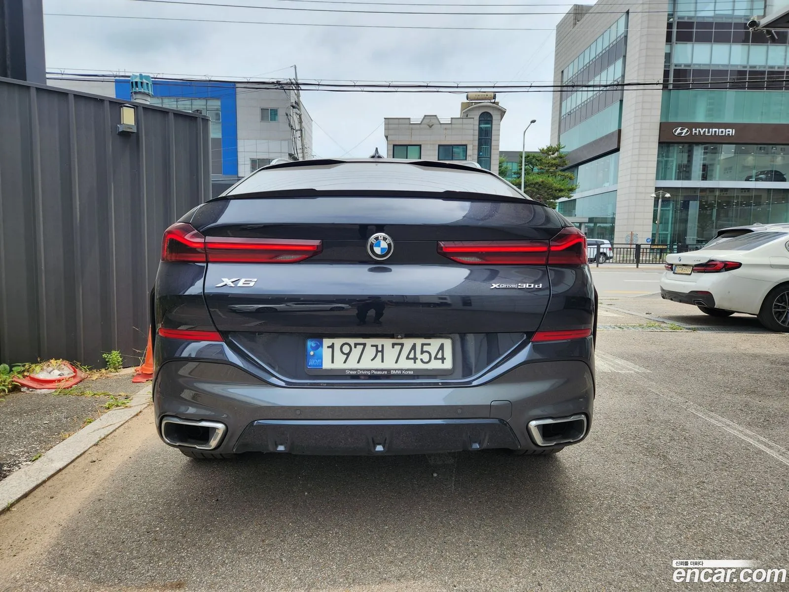 BMW X6 2021 — 12