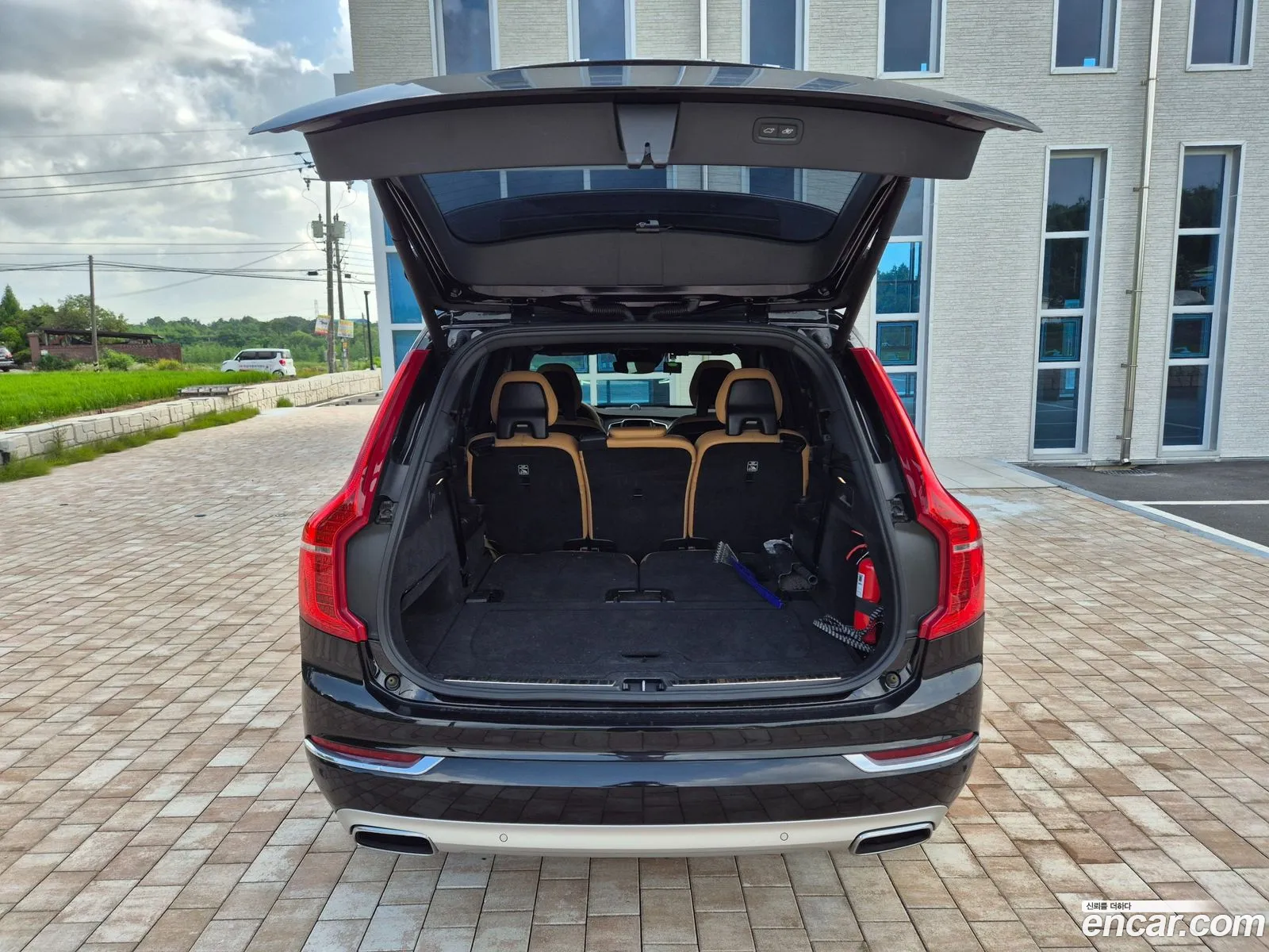 Volvo XC90 2017 — 15