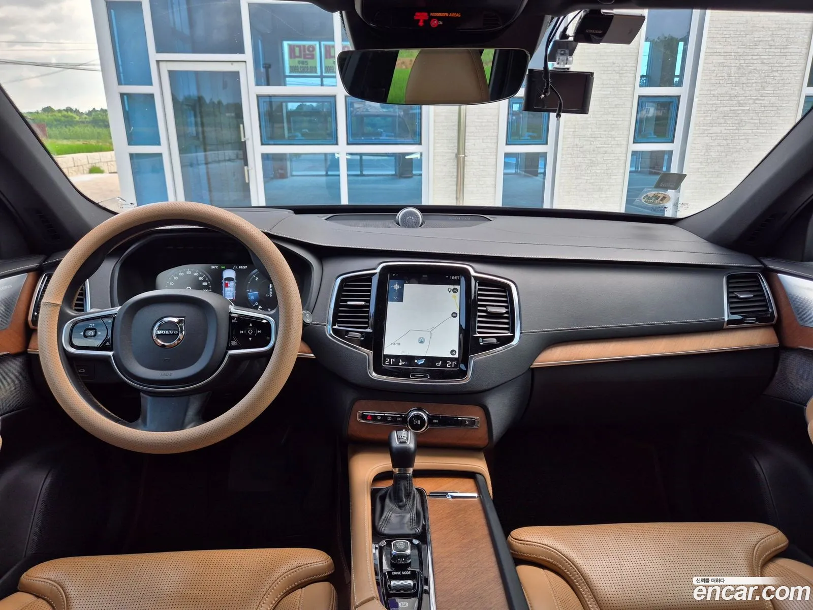 Volvo XC90 2017 — 3