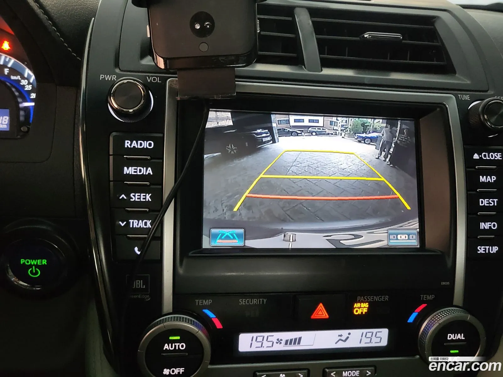 Toyota Camry 2012 — 8