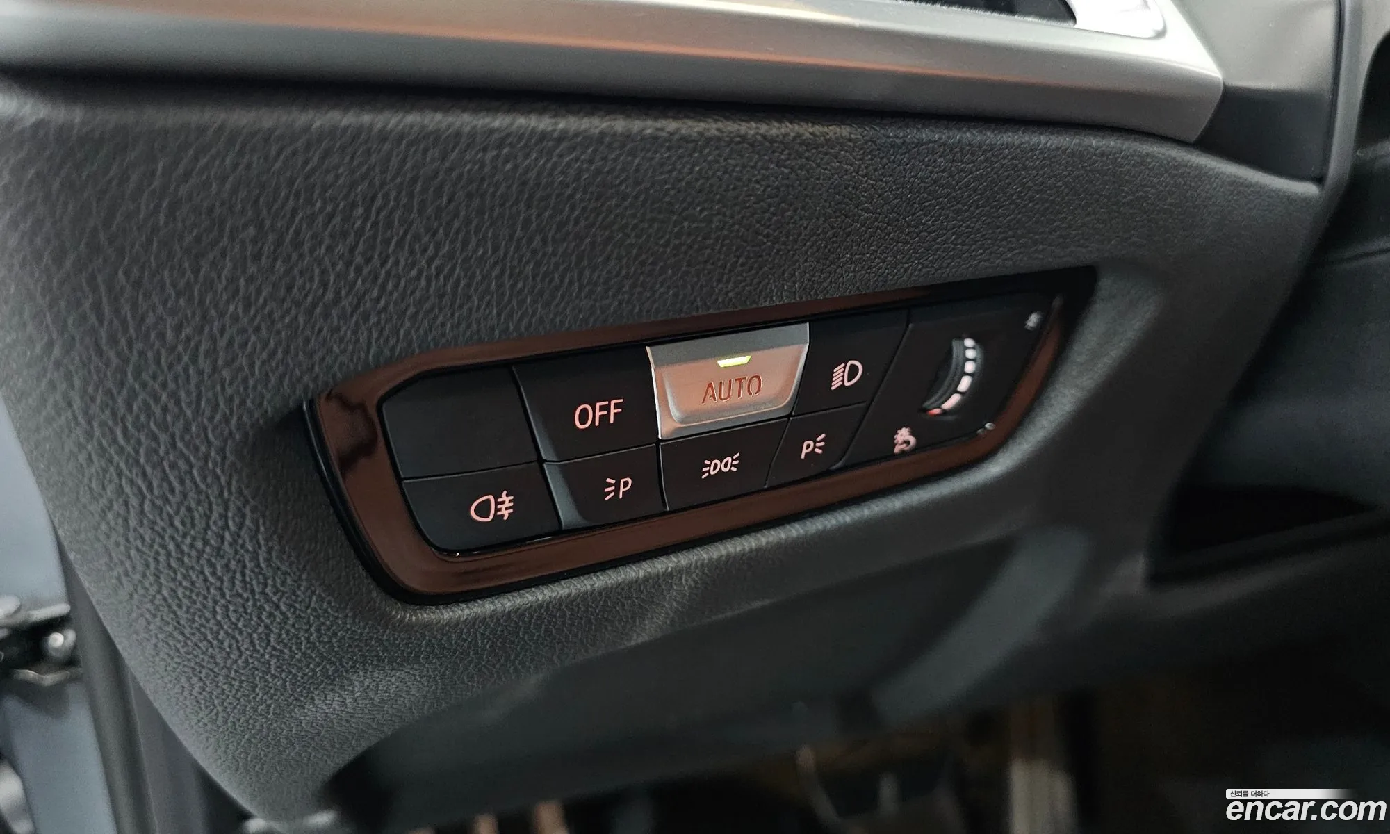BMW 3 Series 2025 — 26