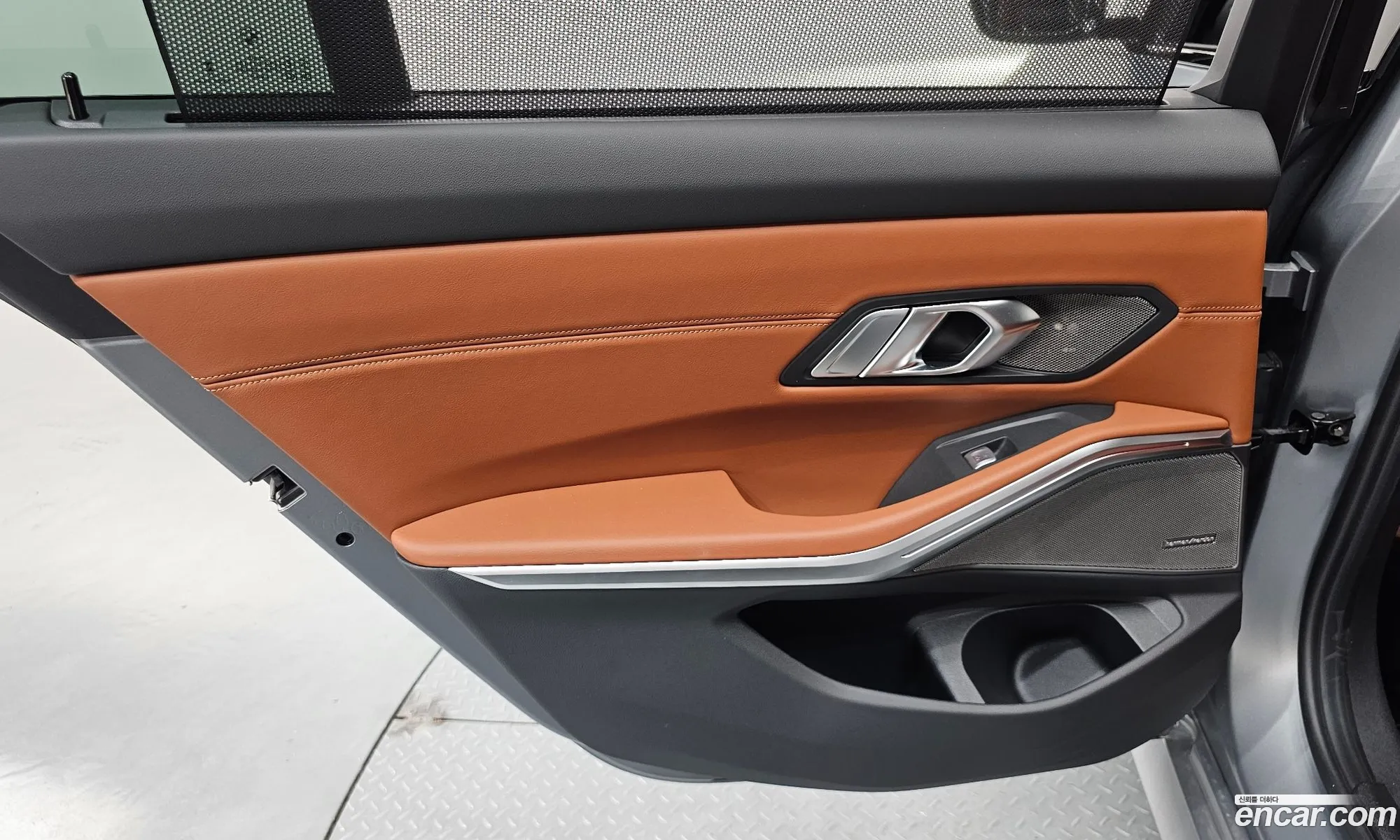BMW 3 Series 2025 — 5