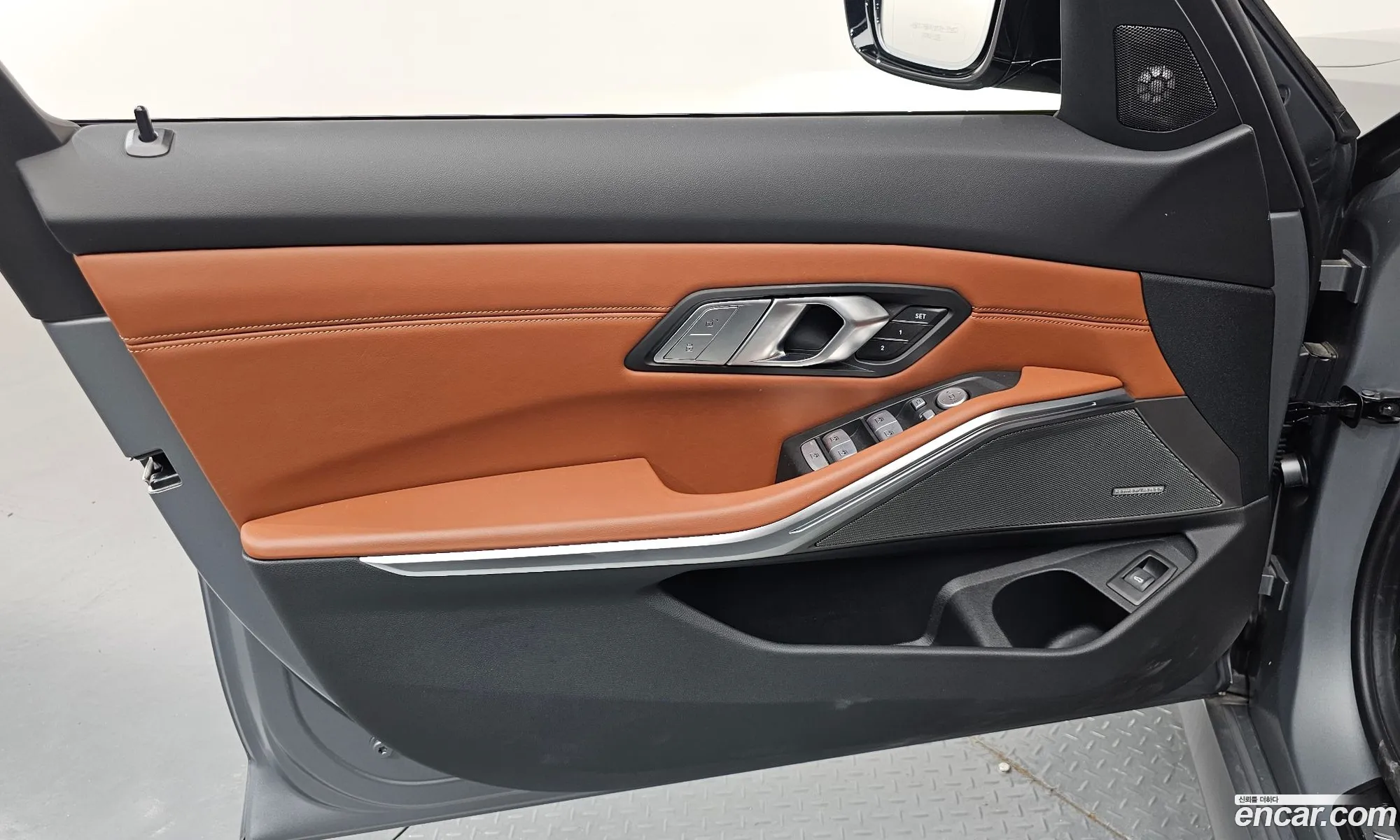 BMW 3 Series 2025 — 19