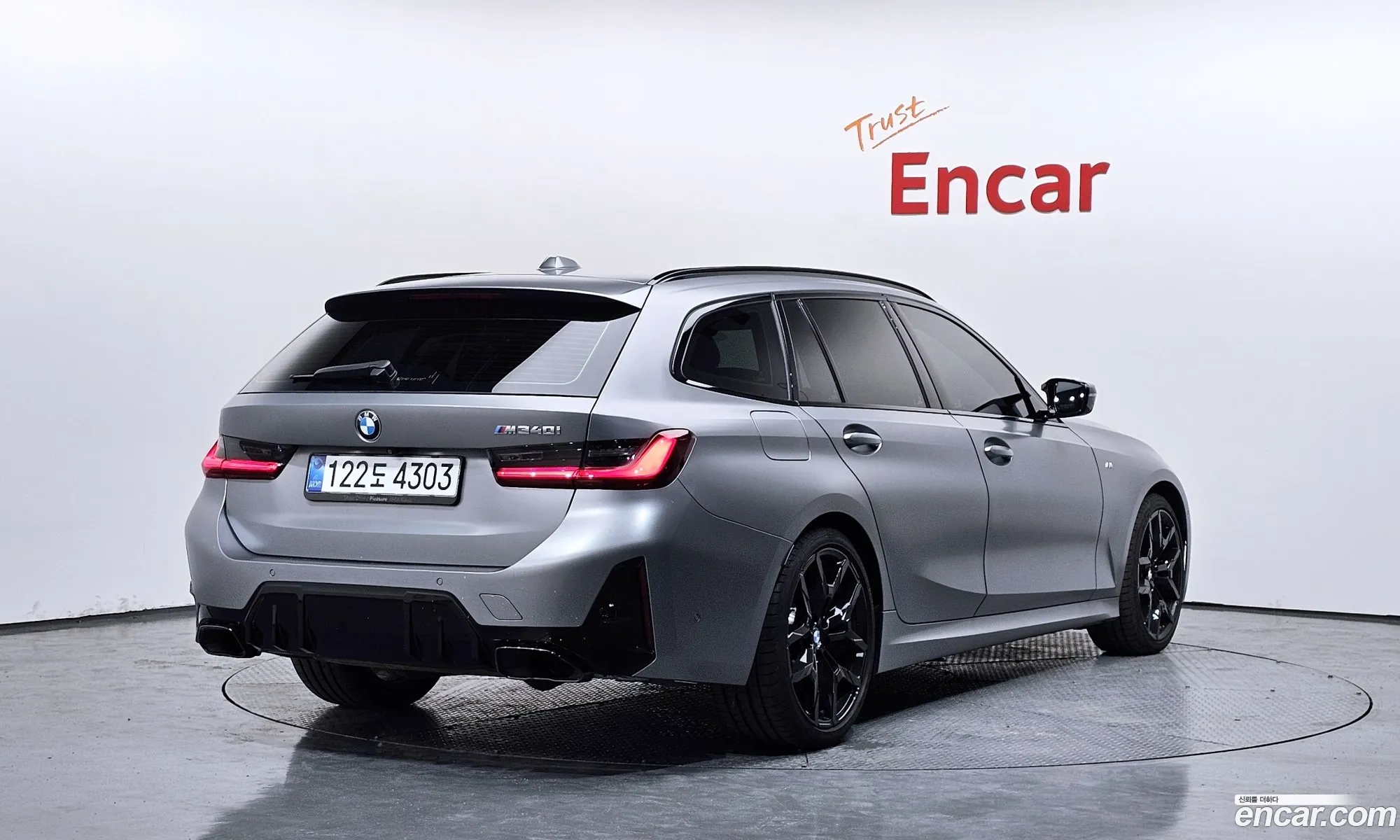 BMW 3 Series 2025 — 22