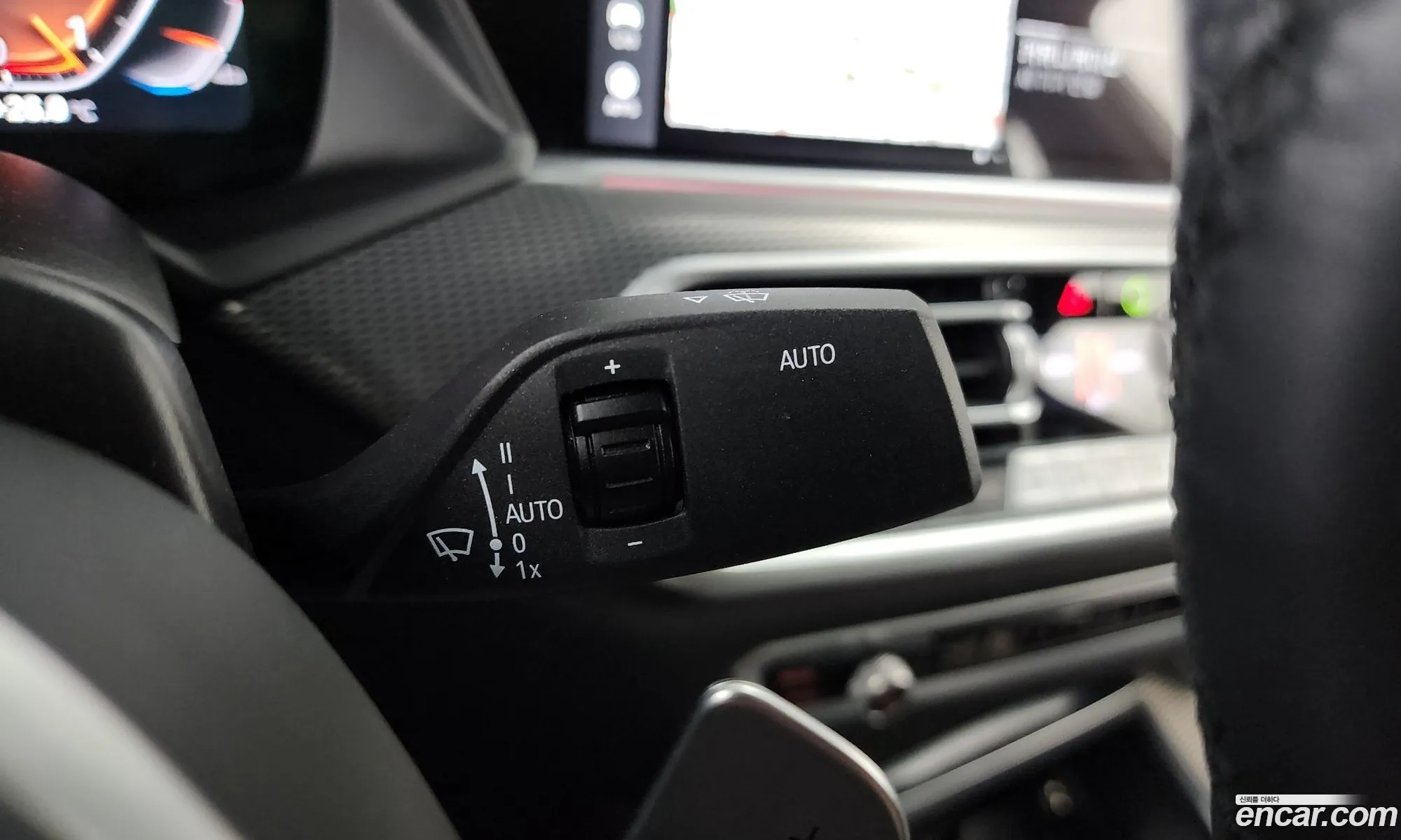 BMW X6 2023 WBACY6103P9R20733 — 21