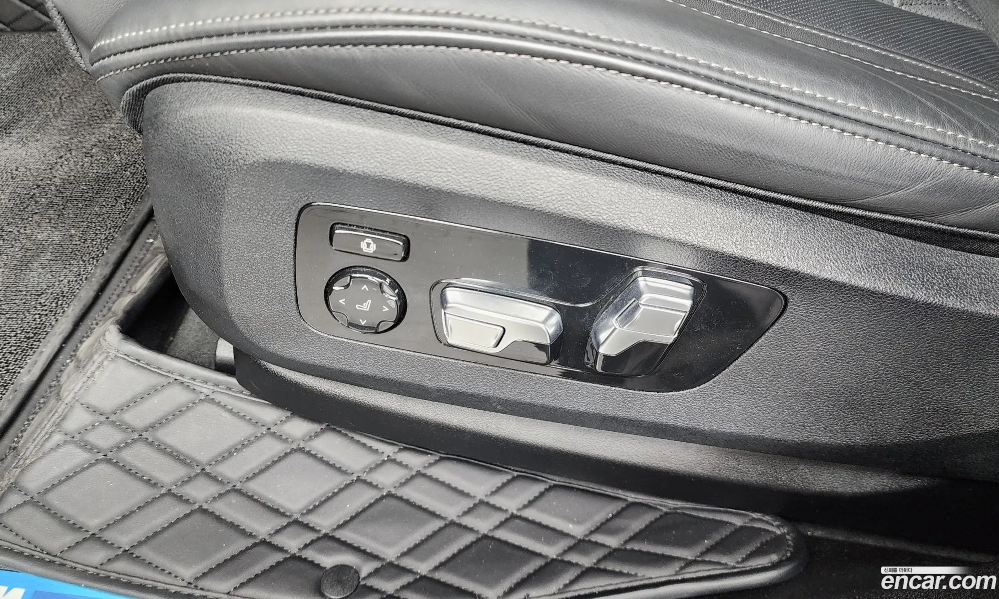 BMW X6 2023 WBACY6103P9R20733 — 22