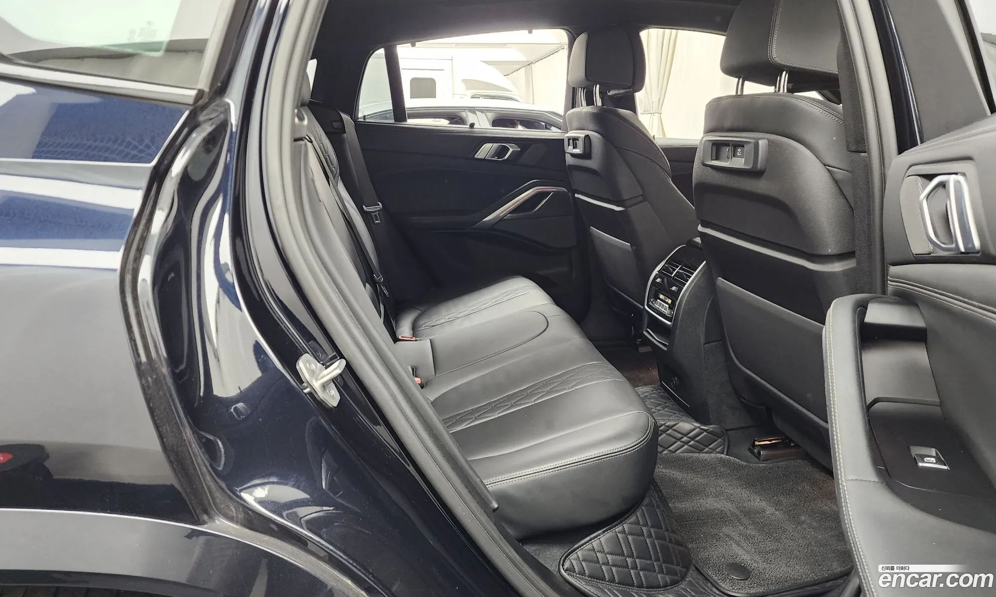 BMW X6 2023 WBACY6103P9R20733 — 17