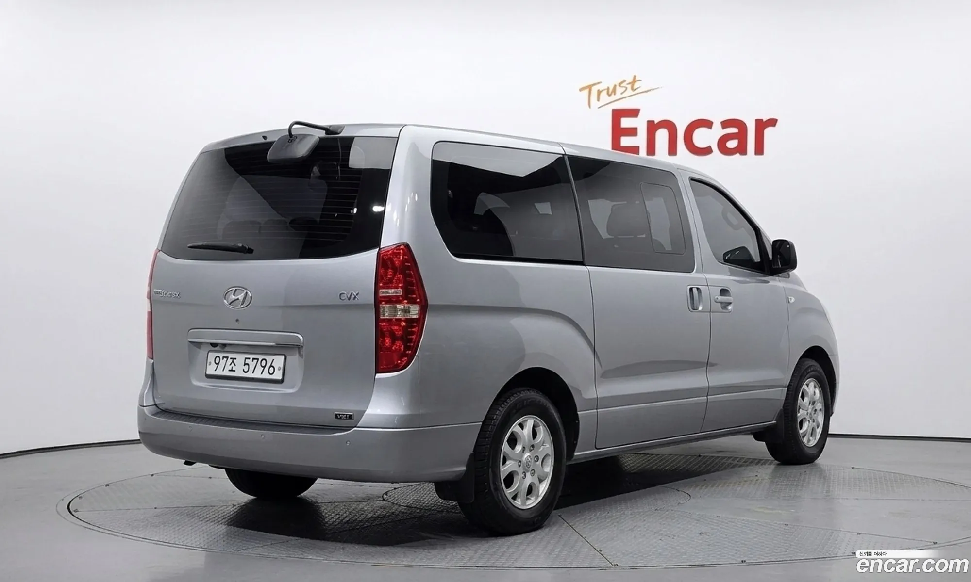Hyundai Grand Starex 2012 — 20