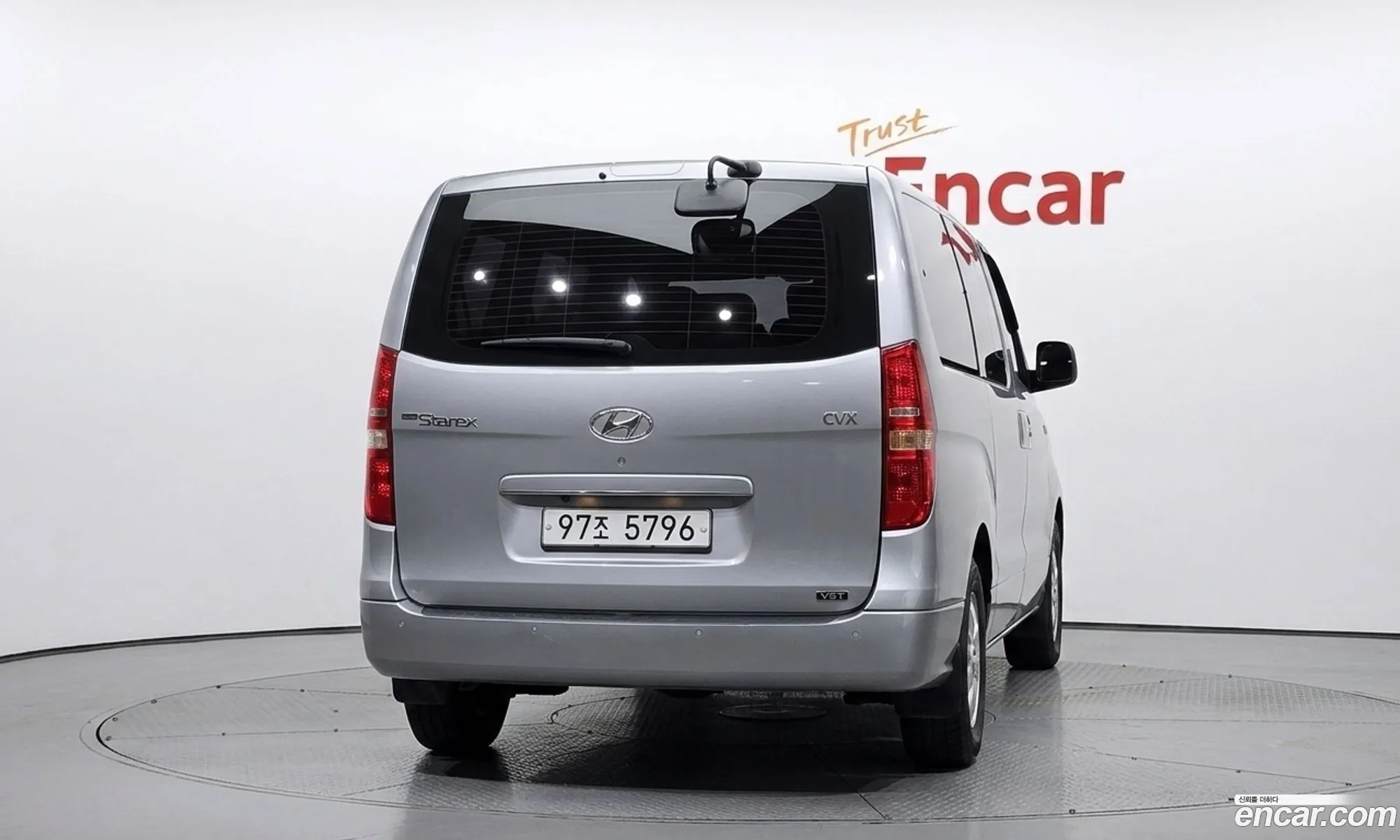 Hyundai Grand Starex 2012 — 25