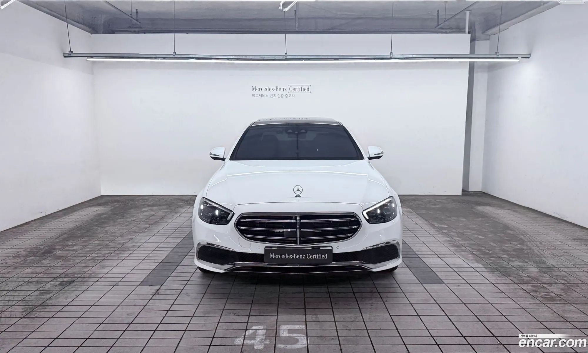 Mercedes-Benz E-Class W213 2023 — 5