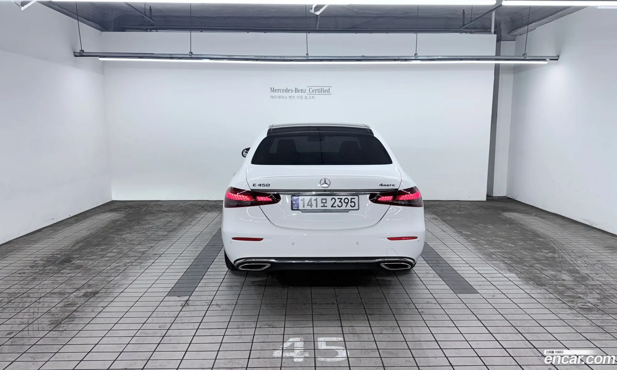 Mercedes-Benz E-Class W213 2023 — 18