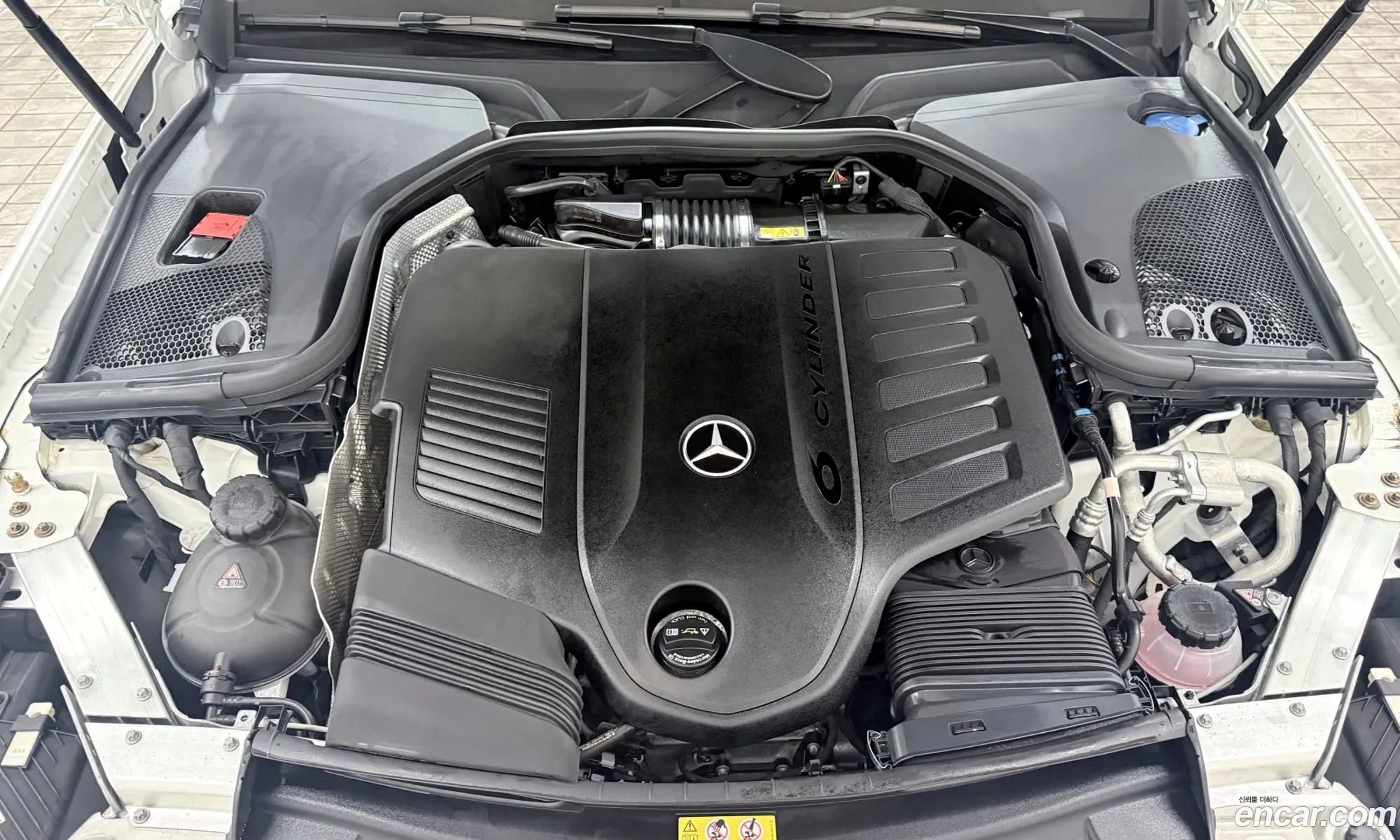 Mercedes-Benz E-Class W213 2023 — 15