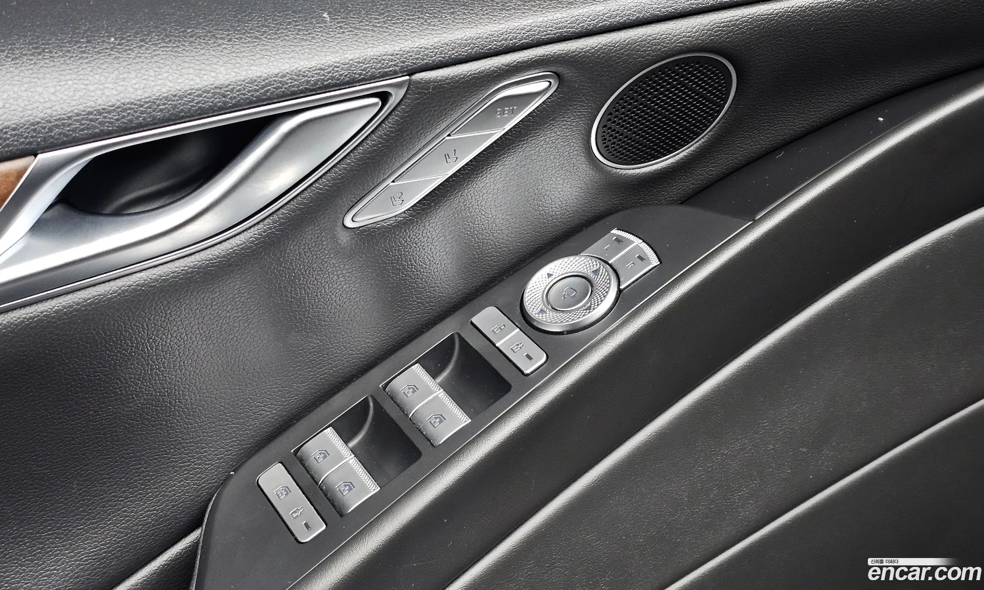 Genesis G80 2020 — 12