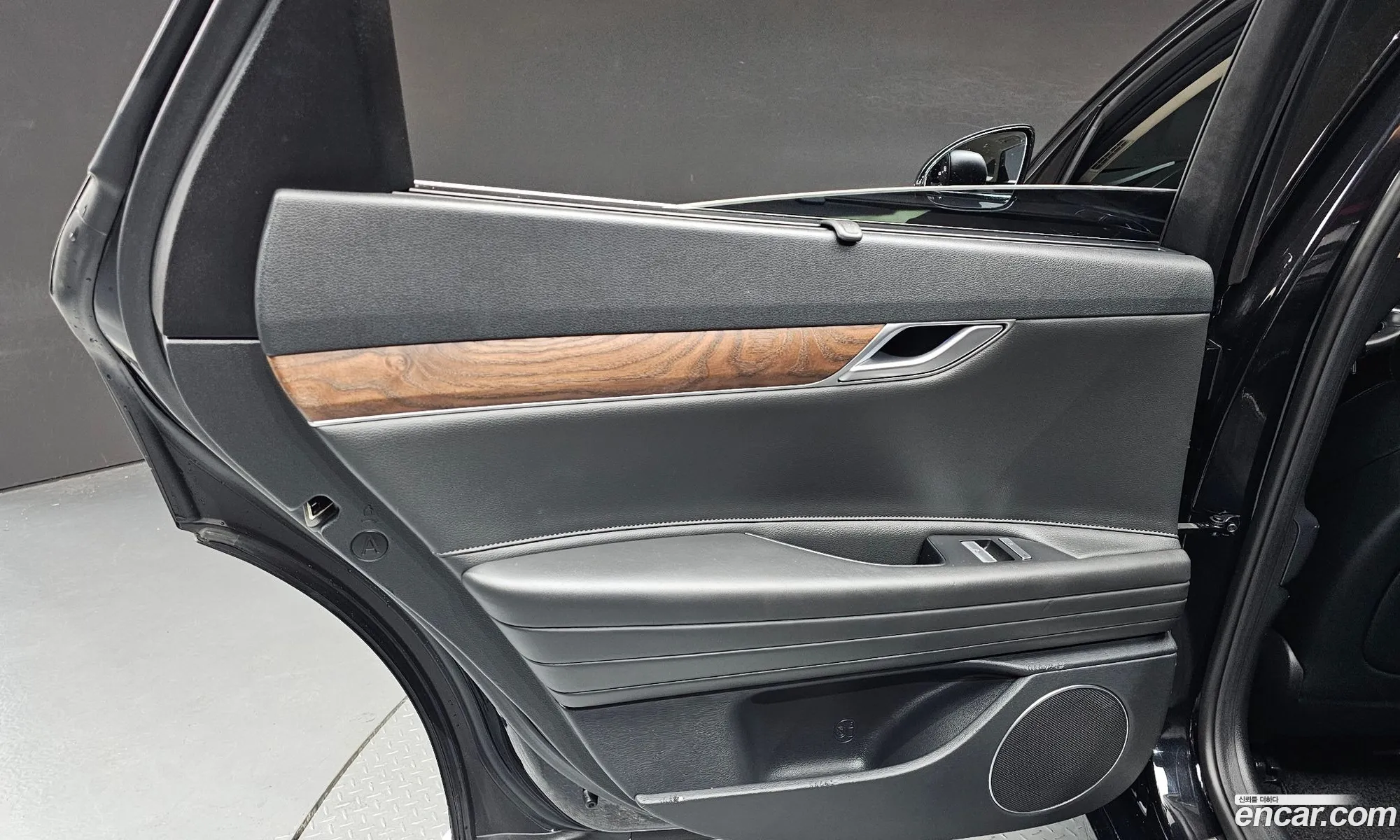 Genesis G80 2020 — 19