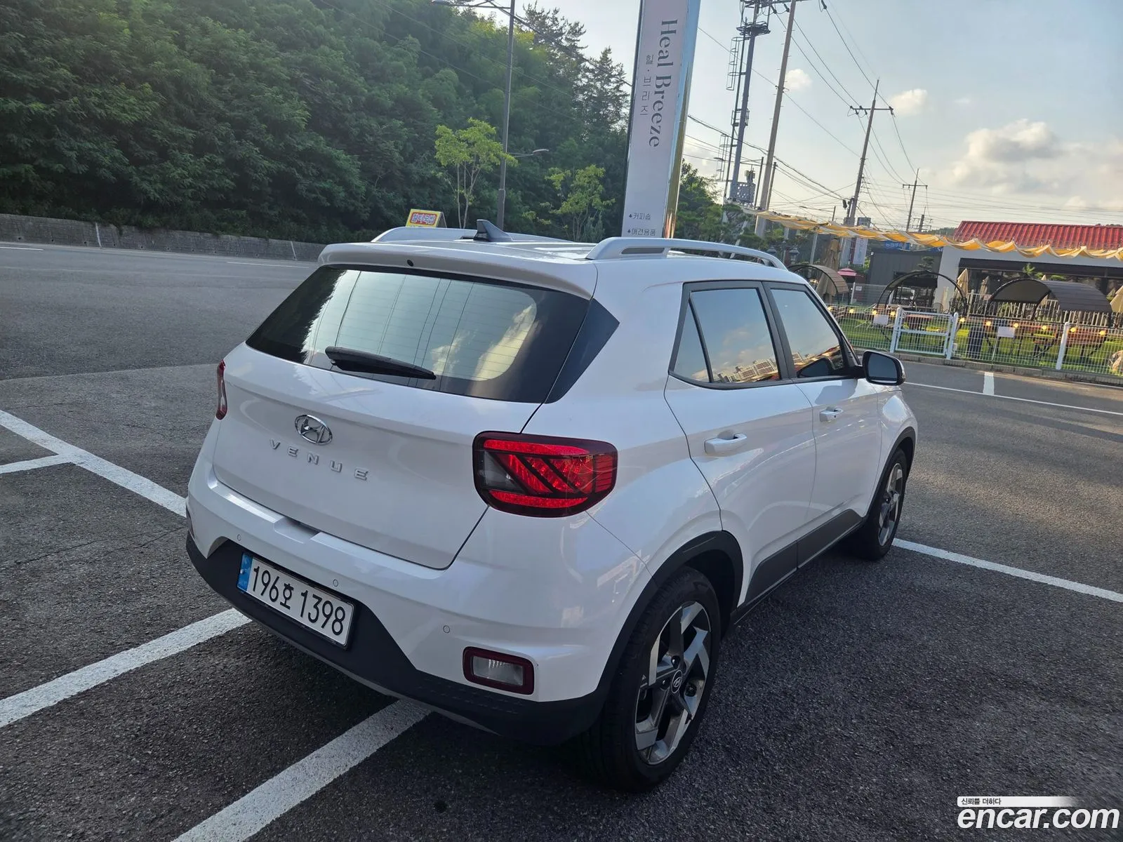 Hyundai Venue 2023 — 3