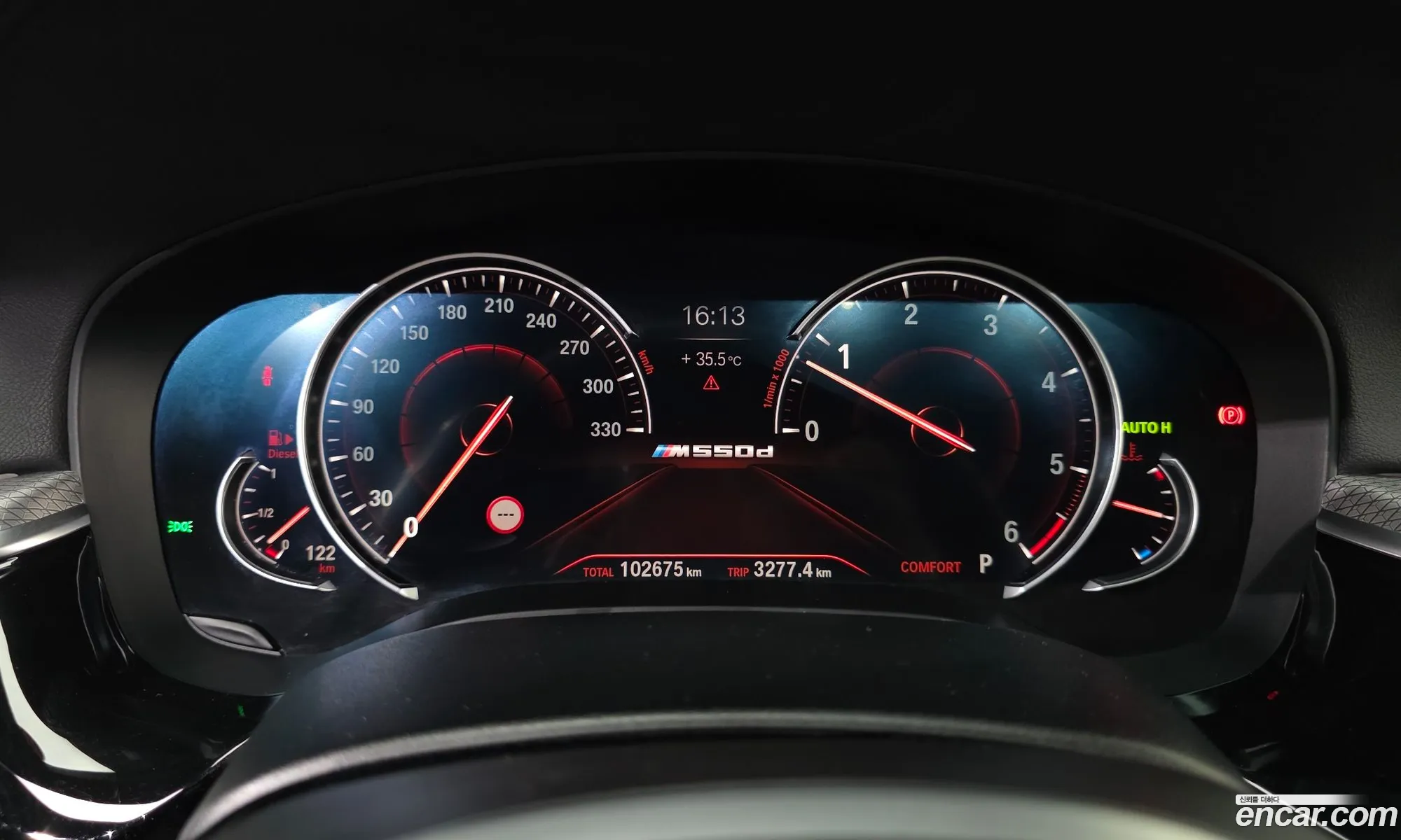 BMW 5 Series 2018 — 24