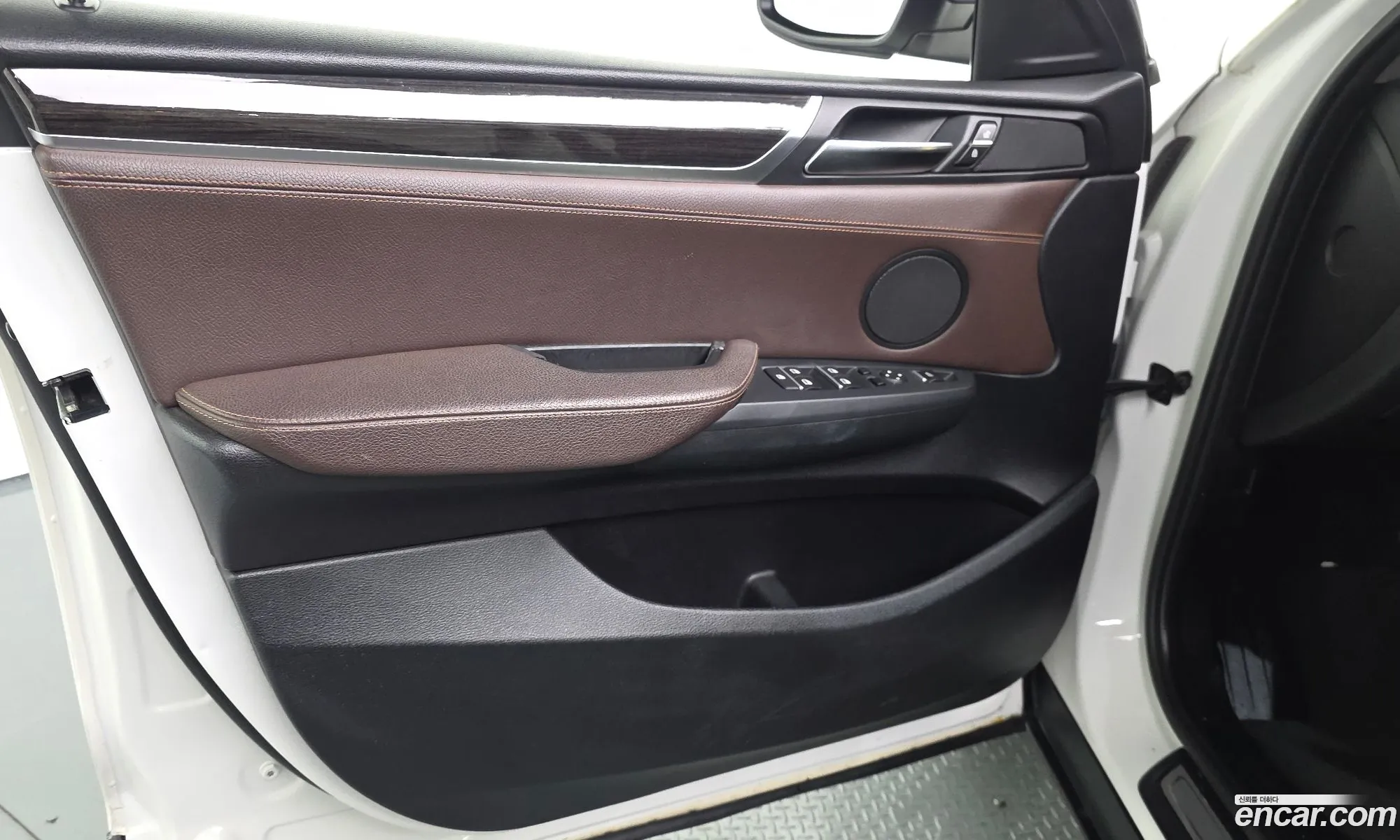 BMW X4 2015 — 25