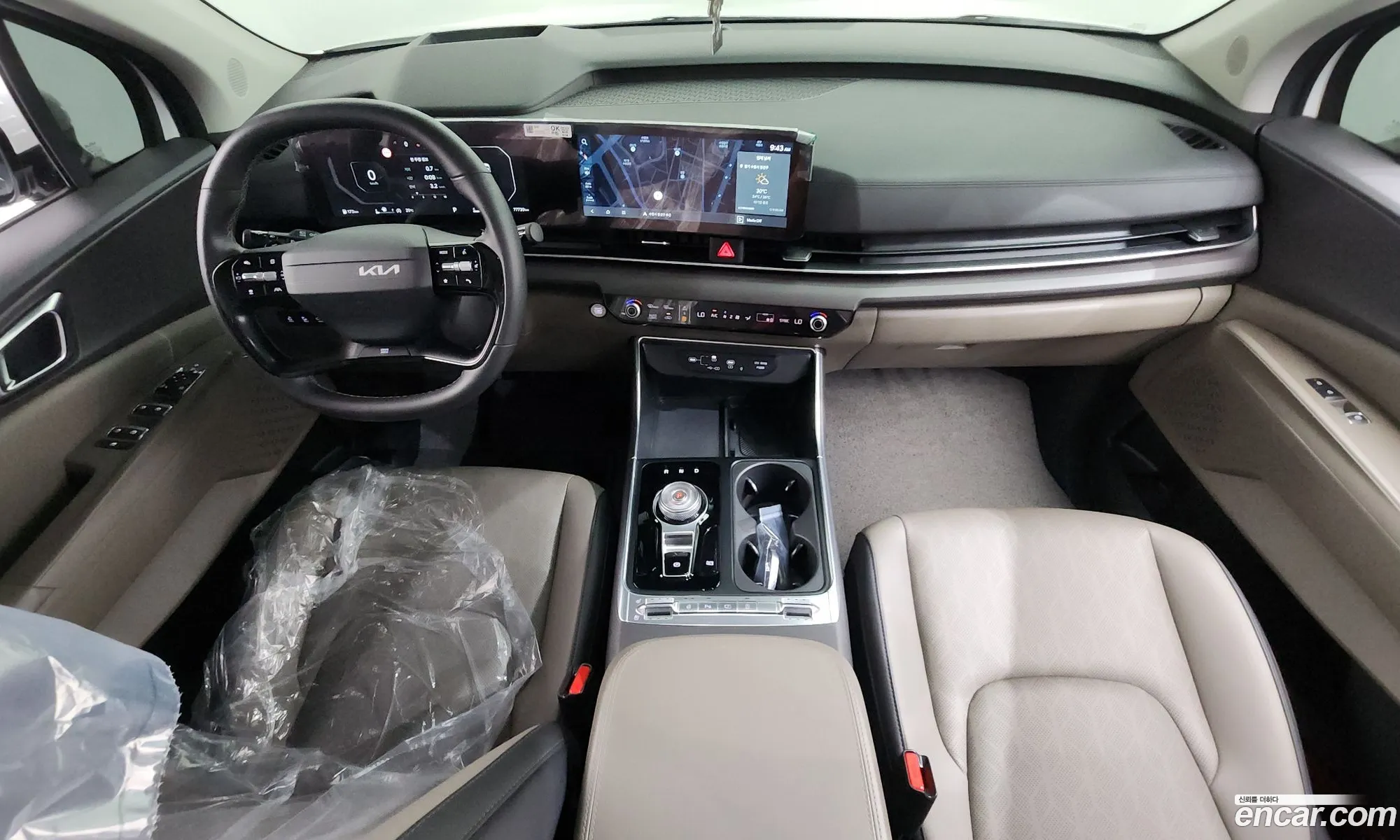 Kia Carnival 2024 KNANC81BBSS507996 — 3