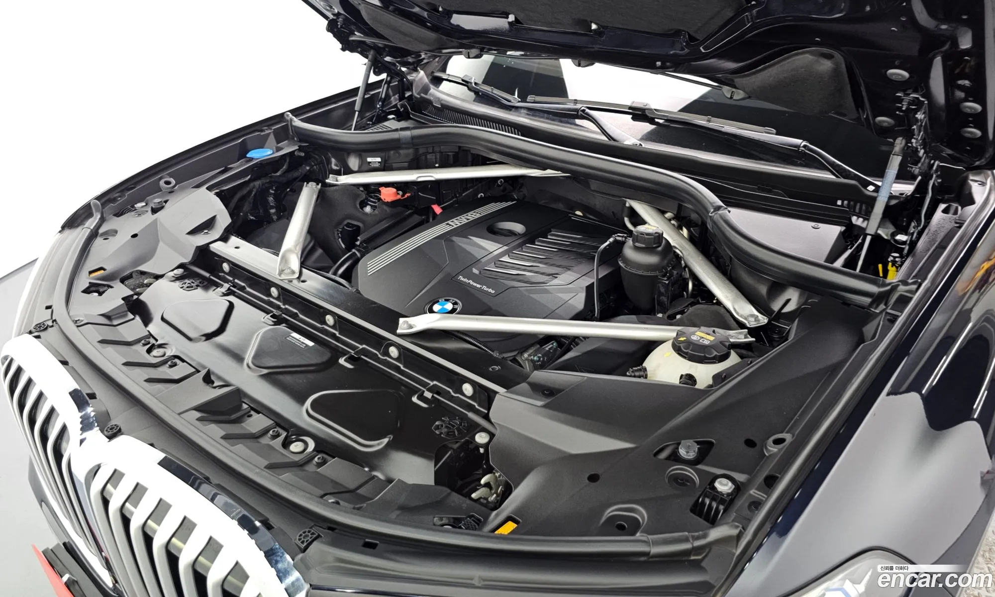 BMW X7 2022 WBACW2104N9L85892 — 28