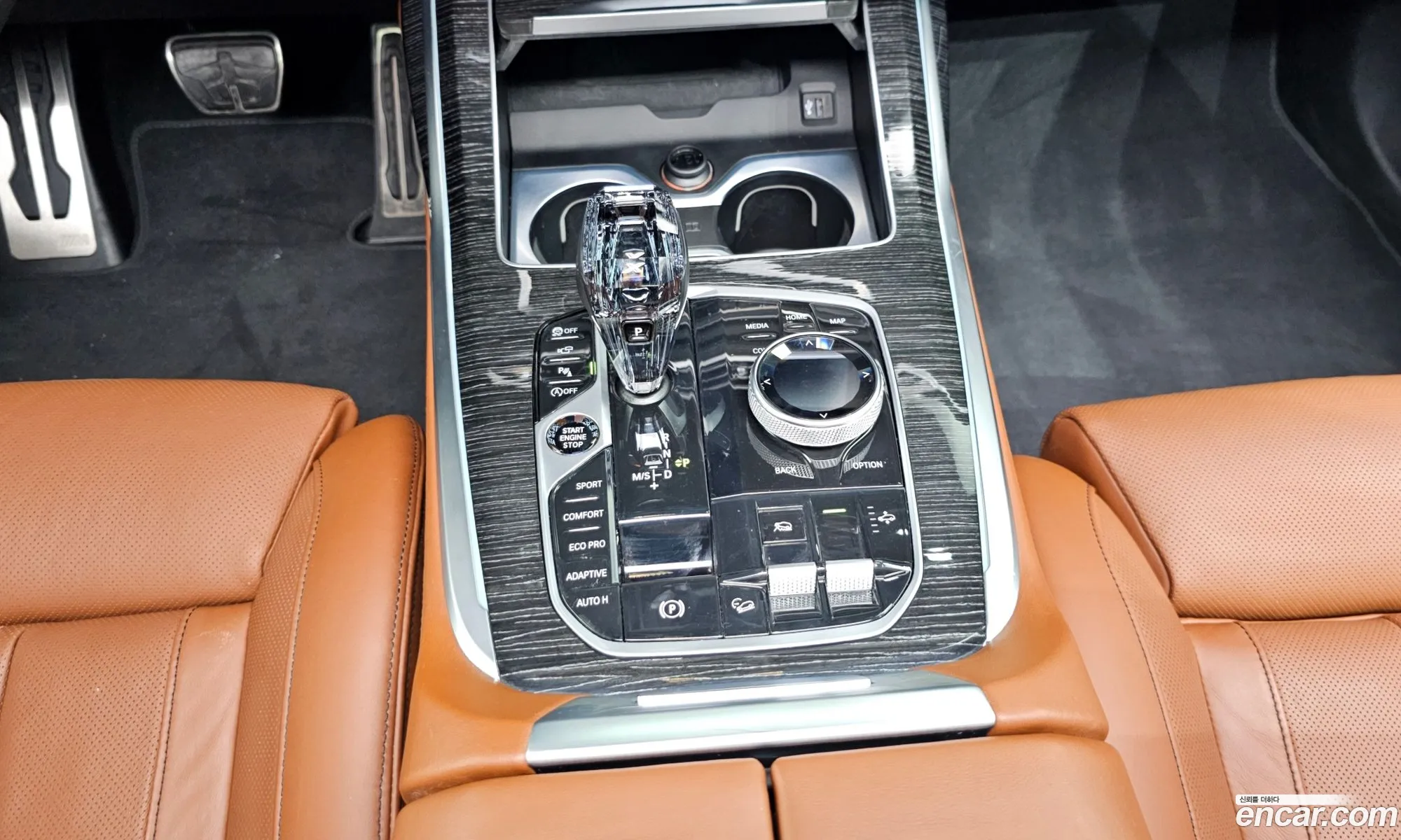 BMW X7 2022 WBACW2104N9L85892 — 19