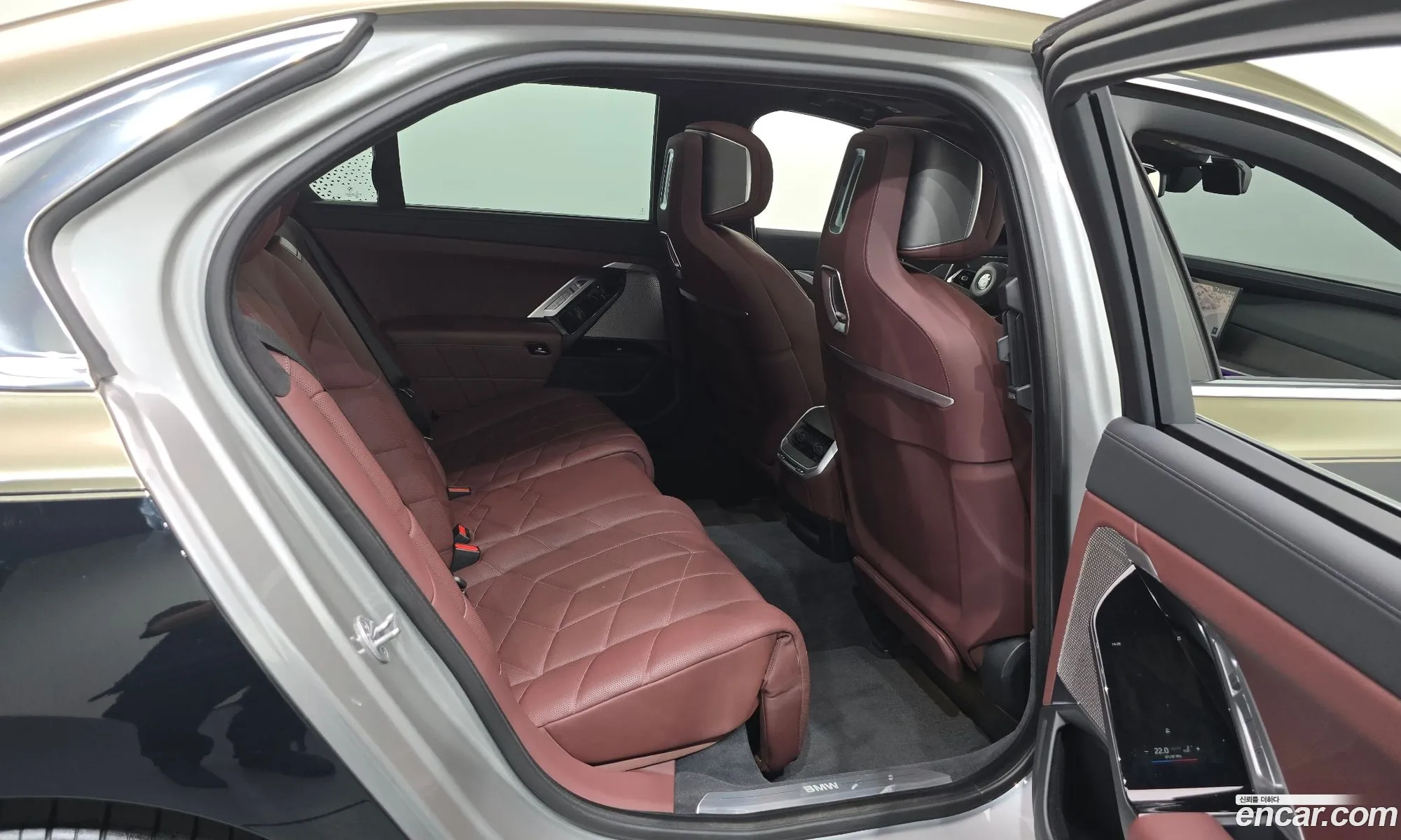 BMW 7 Series 2023 — 24