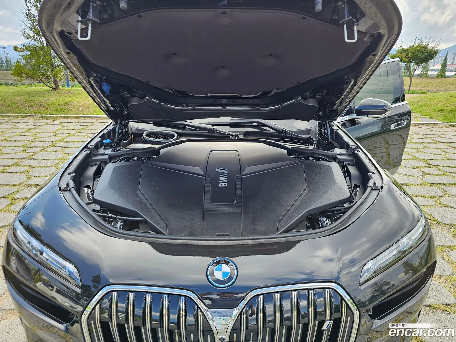 BMW i7 2024 — 9
