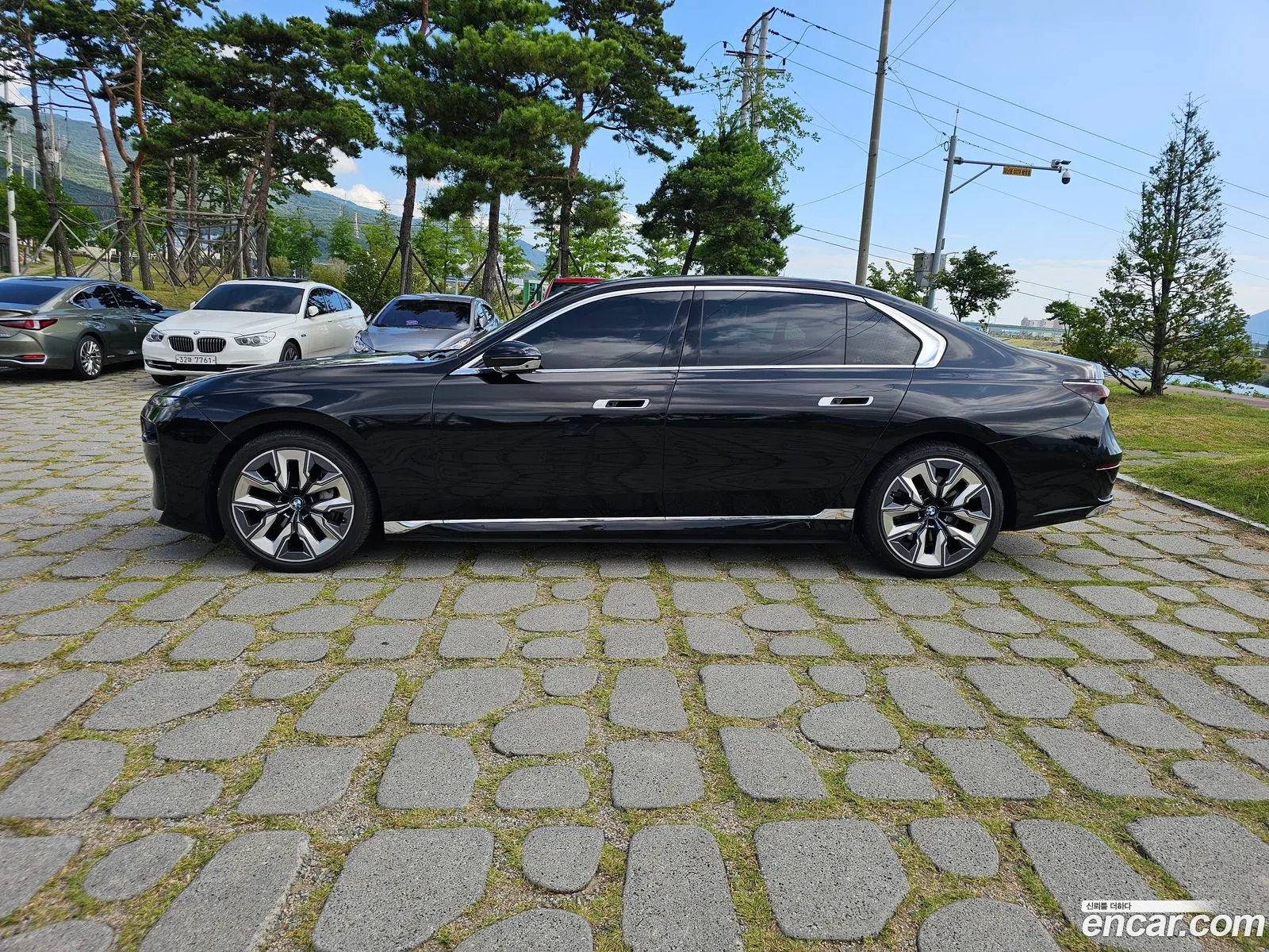 BMW i7 2024 — 12