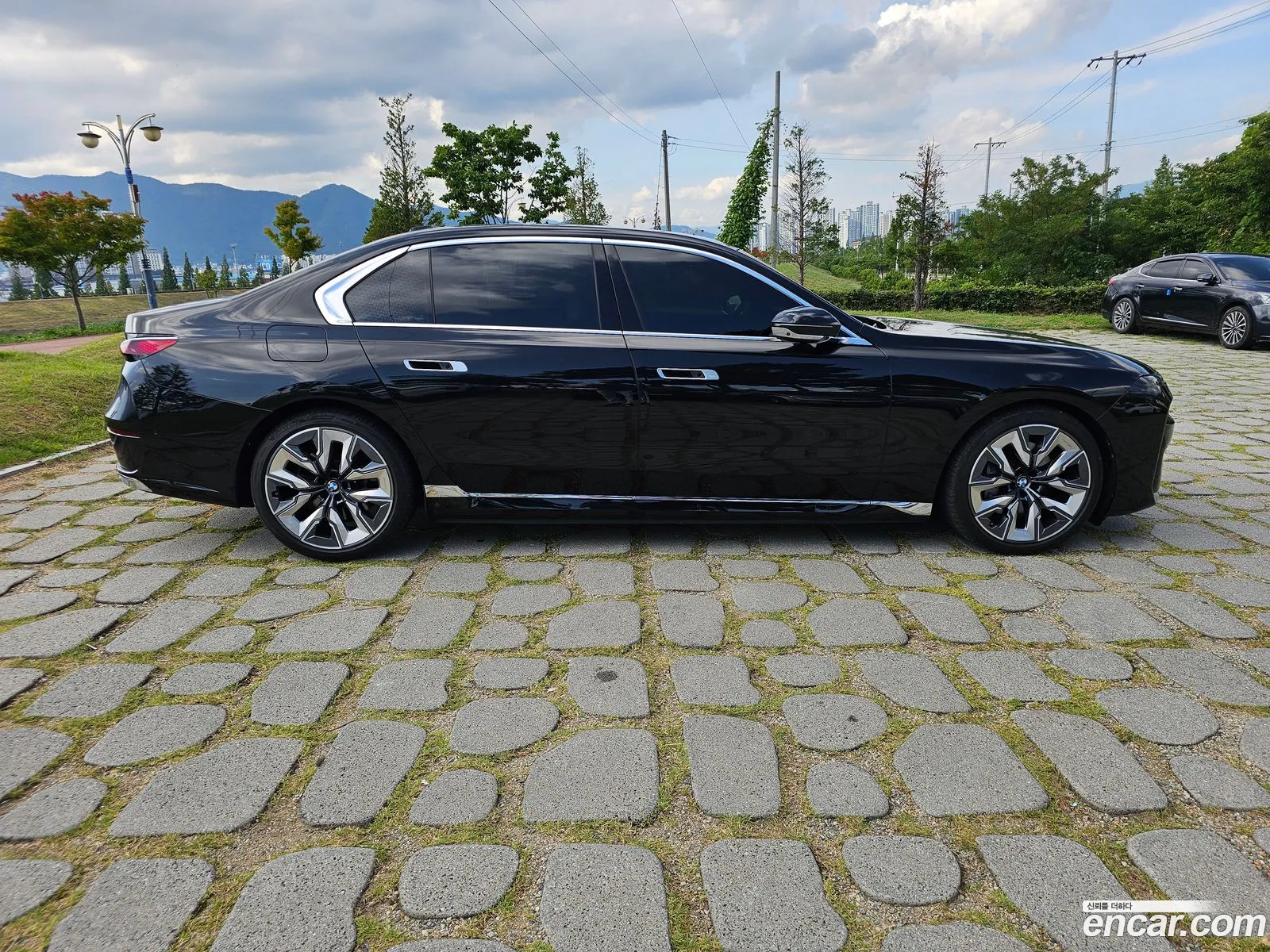 BMW i7 2024 — 3