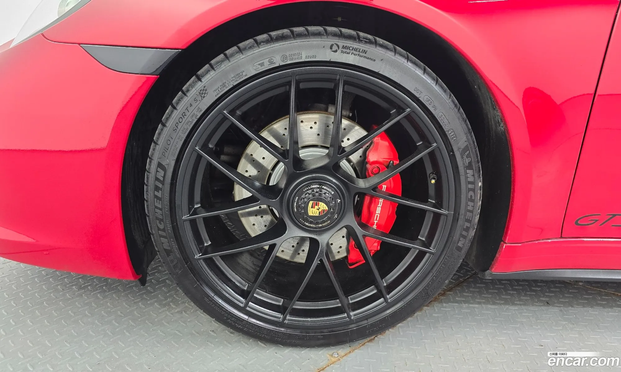 Porsche 911 2017 WP0CB299XHS154302 — 13