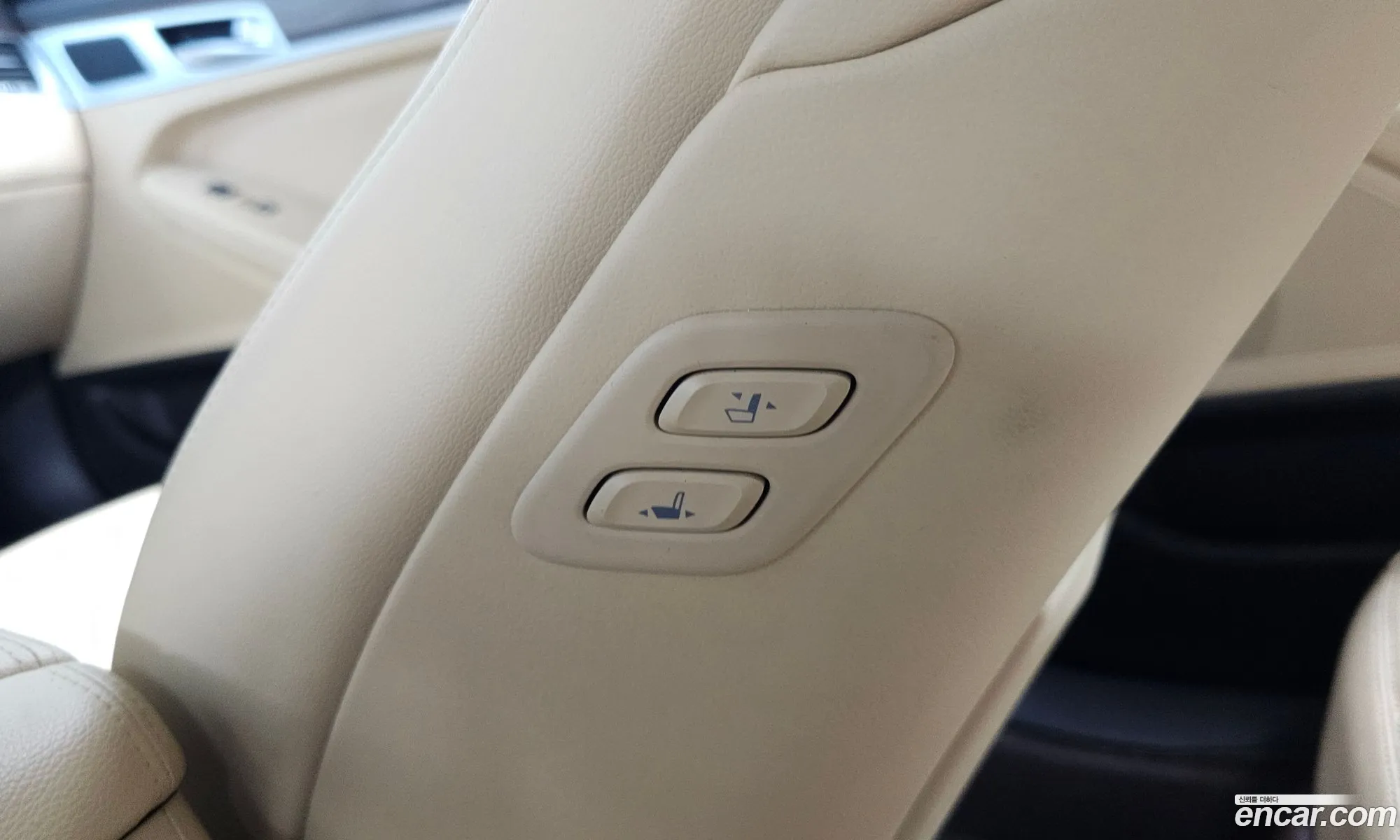 Genesis G80 2018 KMHGL412DJU279406 — 7