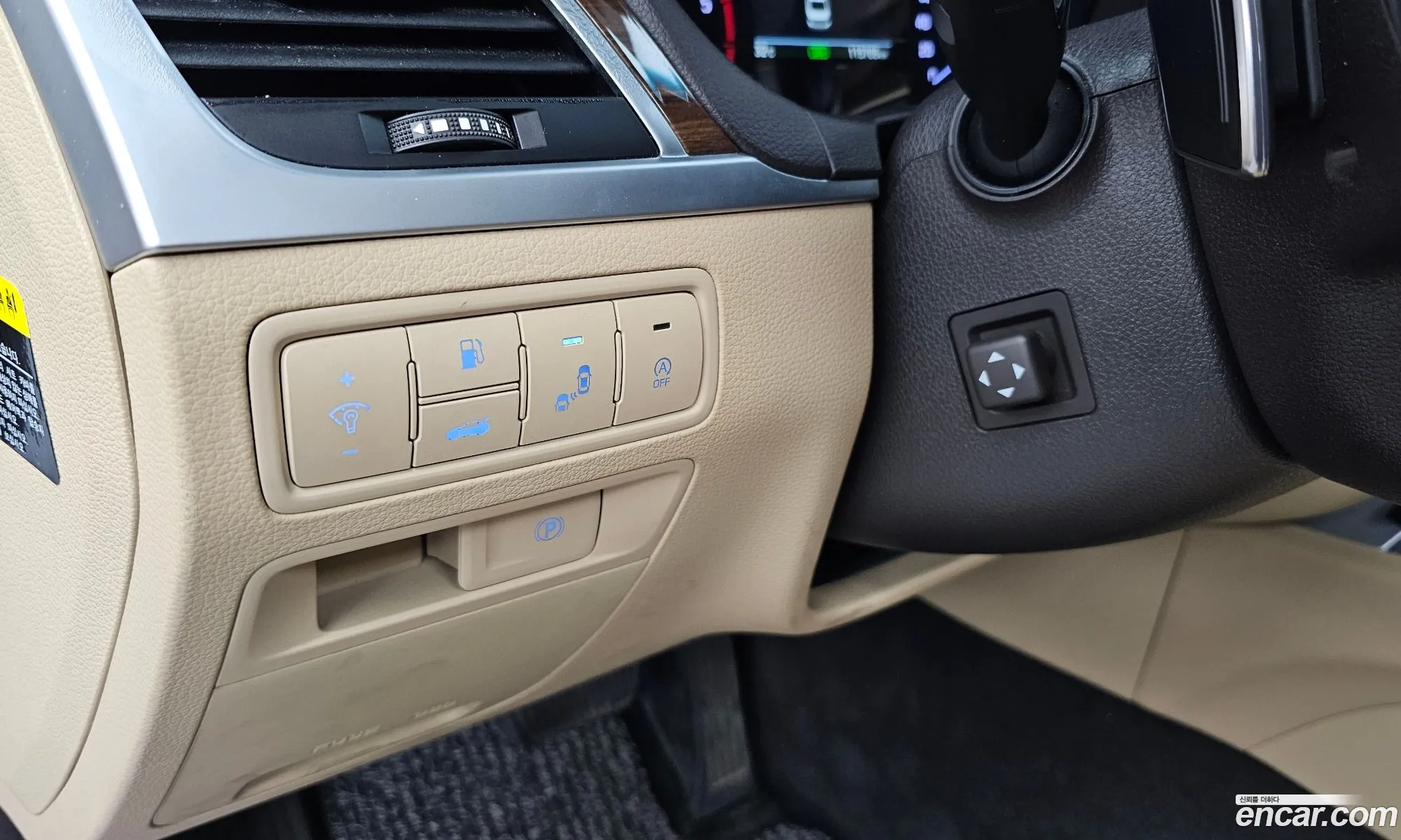 Genesis G80 2018 KMHGL412DJU279406 — 30
