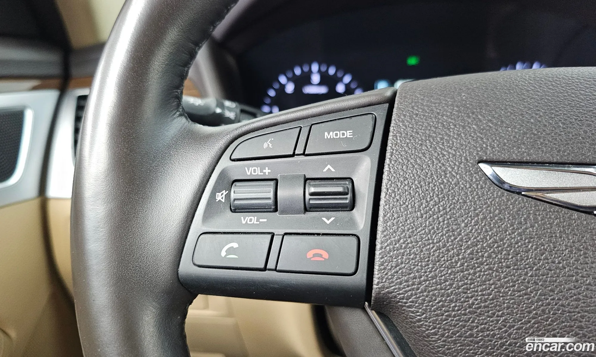Genesis G80 2018 KMHGL412DJU279406 — 33