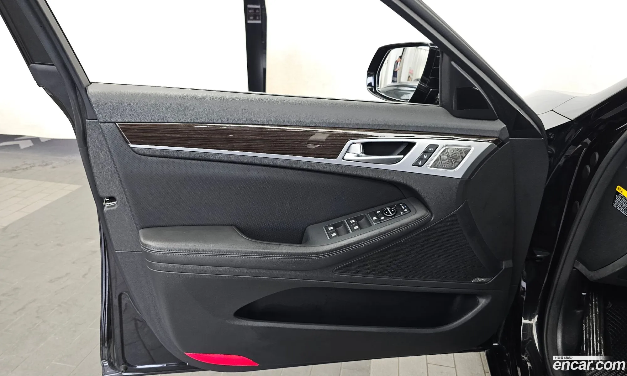 Genesis G80 2017 KMHGM41DBHU232088 — 22