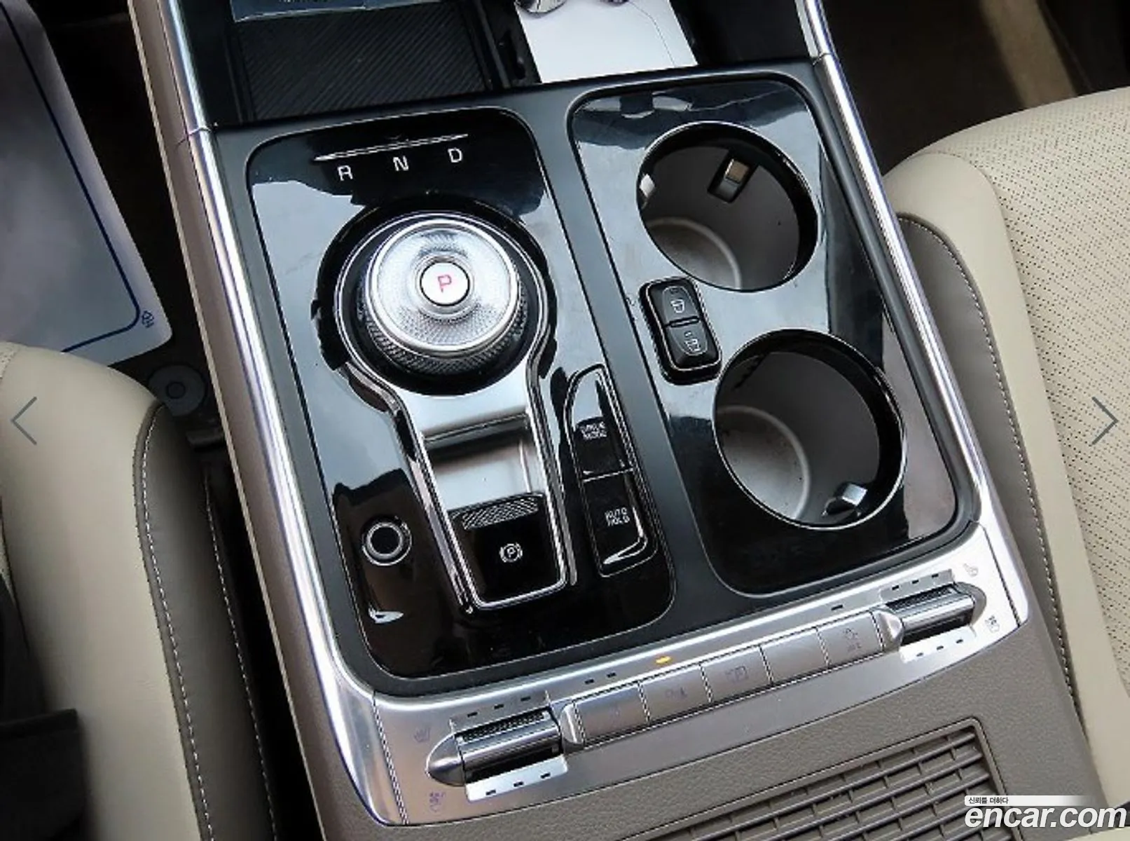 Kia Carnival 2024 — 14