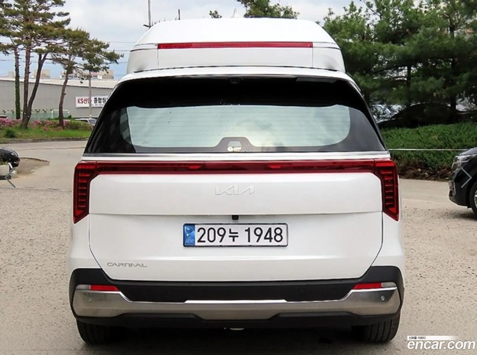 Kia Carnival 2024 — 3