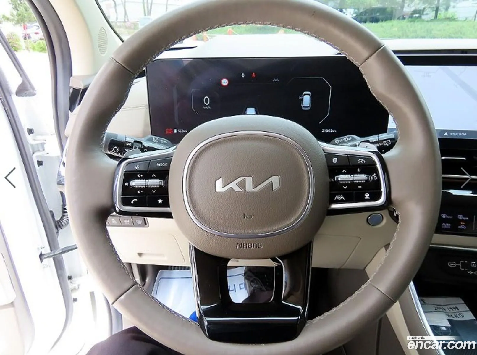 Kia Carnival 2024 — 4