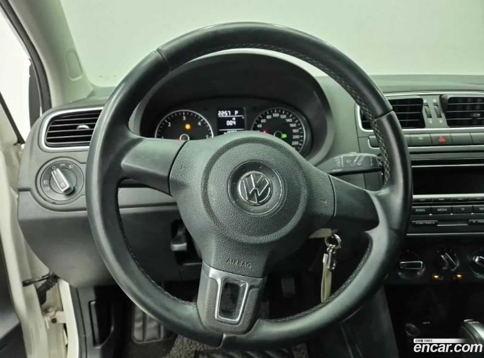Volkswagen Polo 2014 — 4