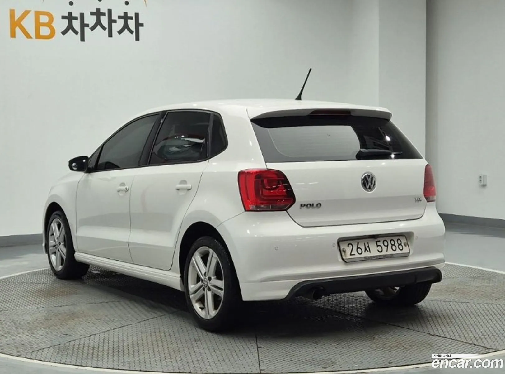 Volkswagen Polo 2014 — 6