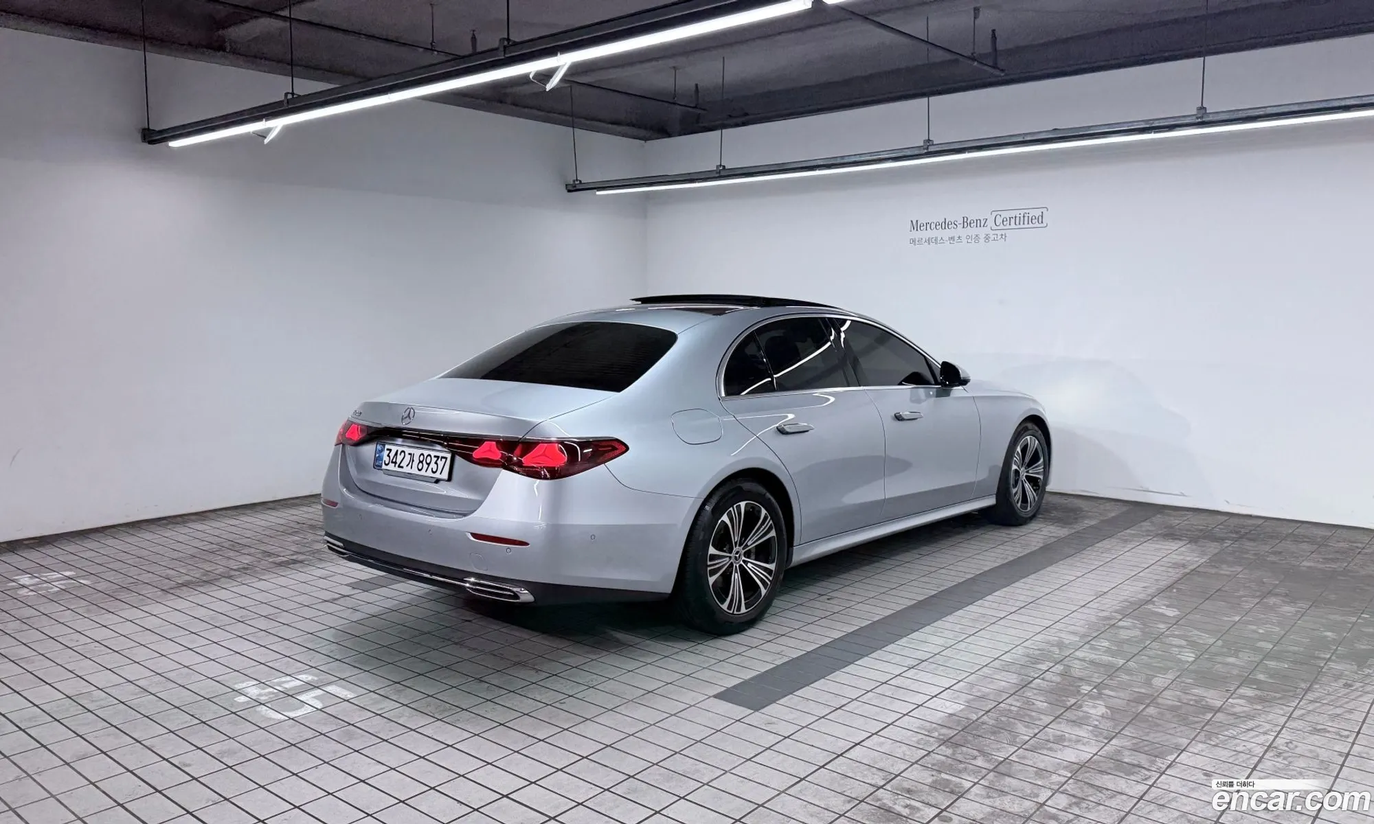 Mercedes-Benz E-Class W214 2024 — 8
