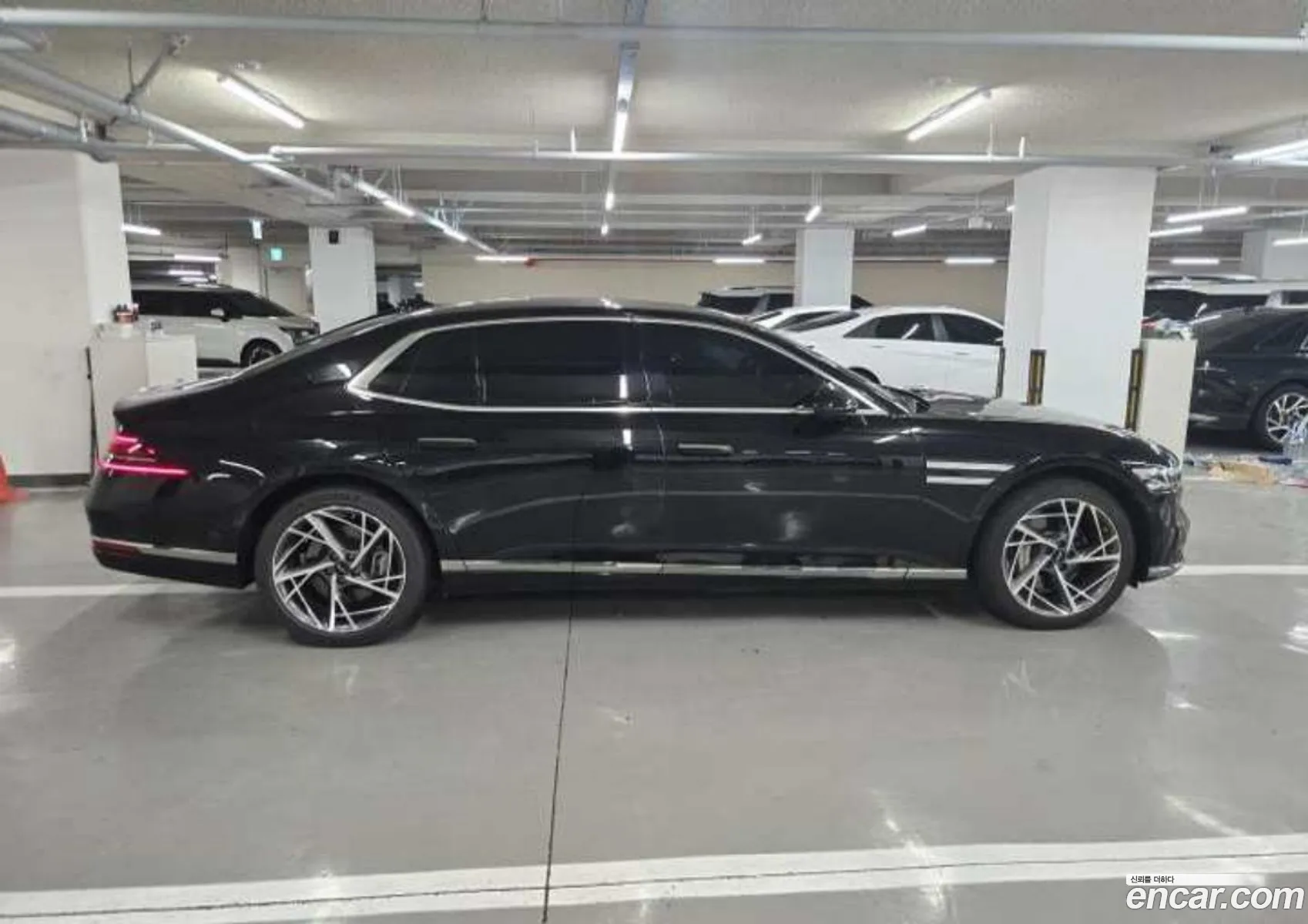 Genesis G90 2022 — 3