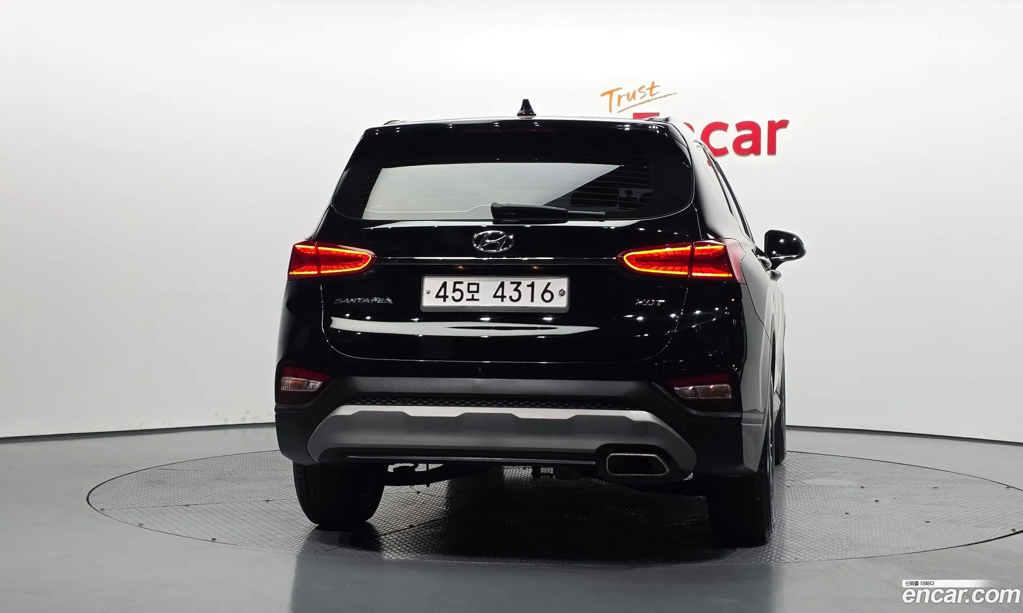 Hyundai Santa Fe TM
