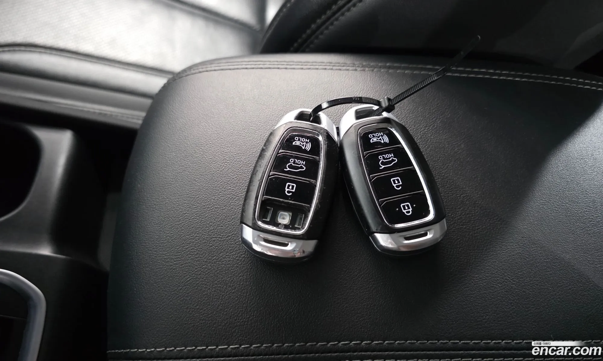 Hyundai Santa Fe TM 2019 KMHS281ABKU170111 — 29
