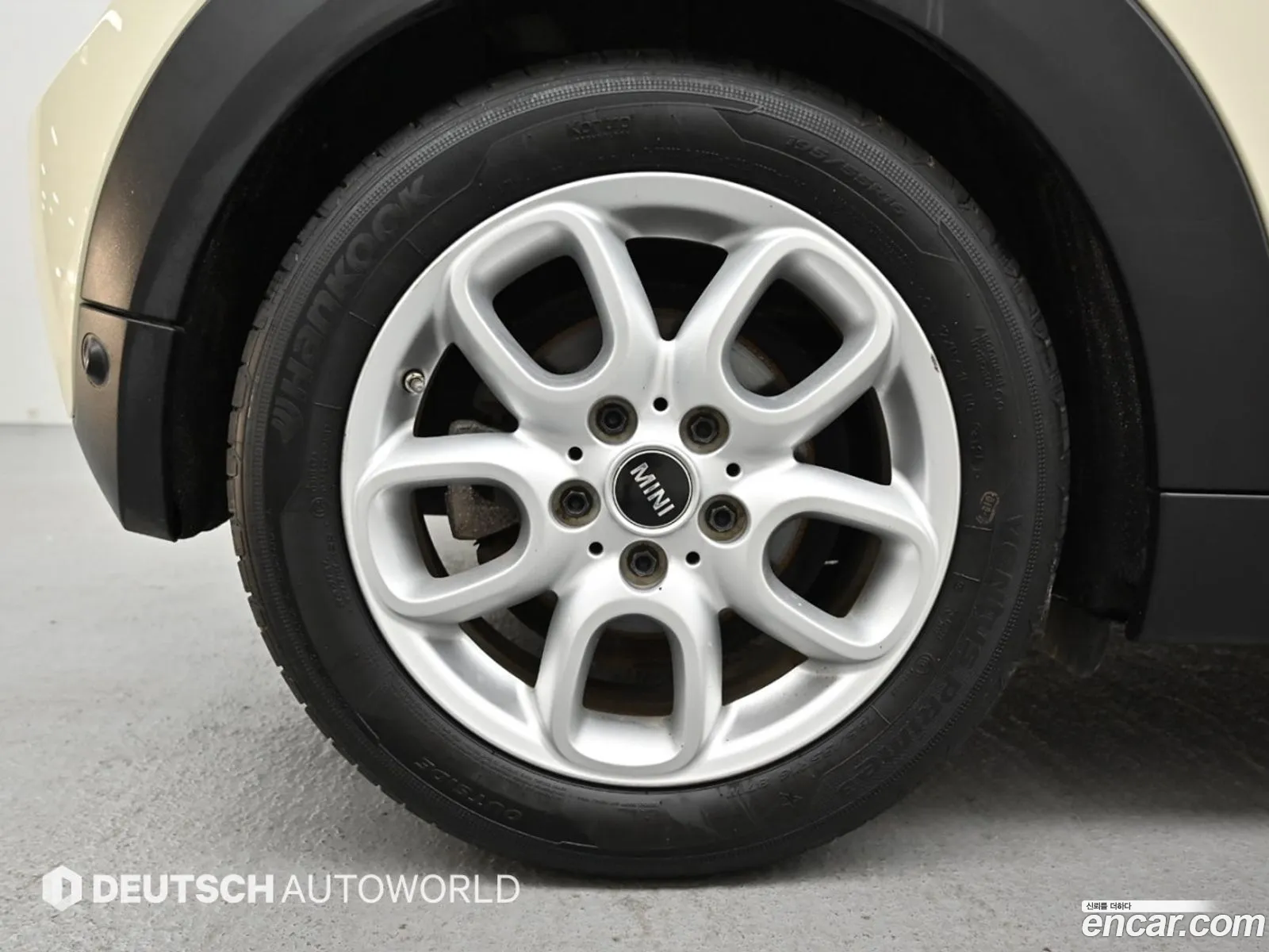 Mini Cooper D 2016 — 17