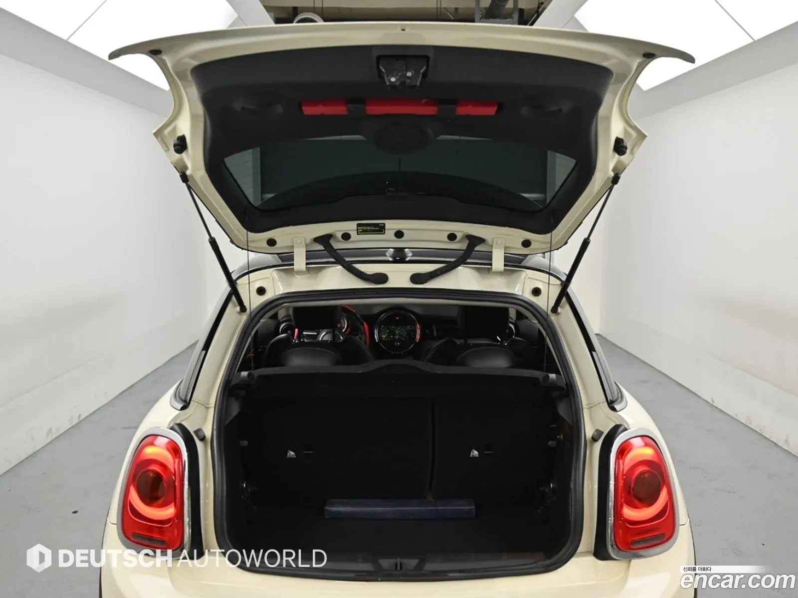 Mini Cooper D 2016 — 10